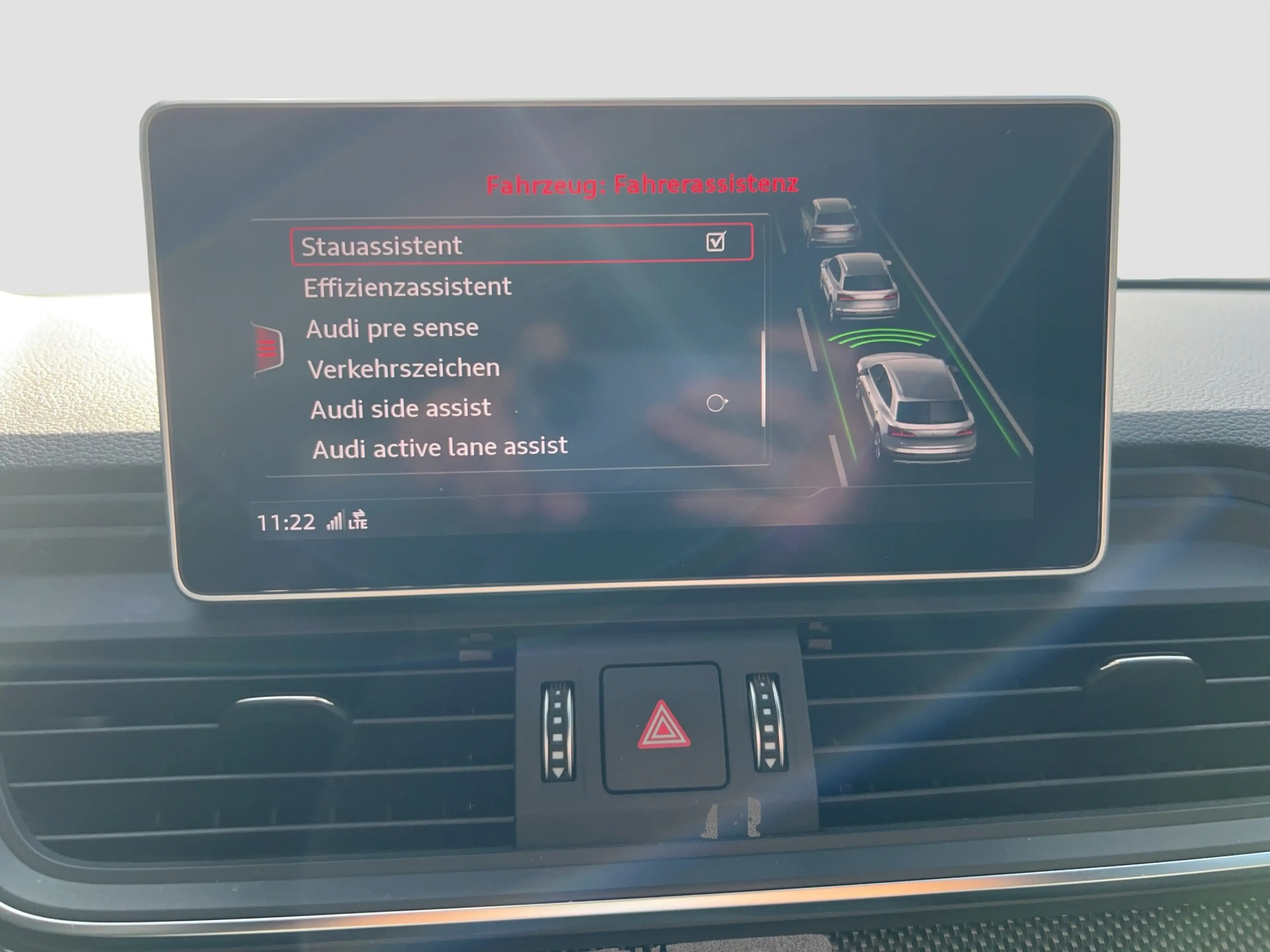 Audi SQ5 3.0 TDI quattro PANO HUD AHK LUFT MATRIX B&O LM22 — photo 16