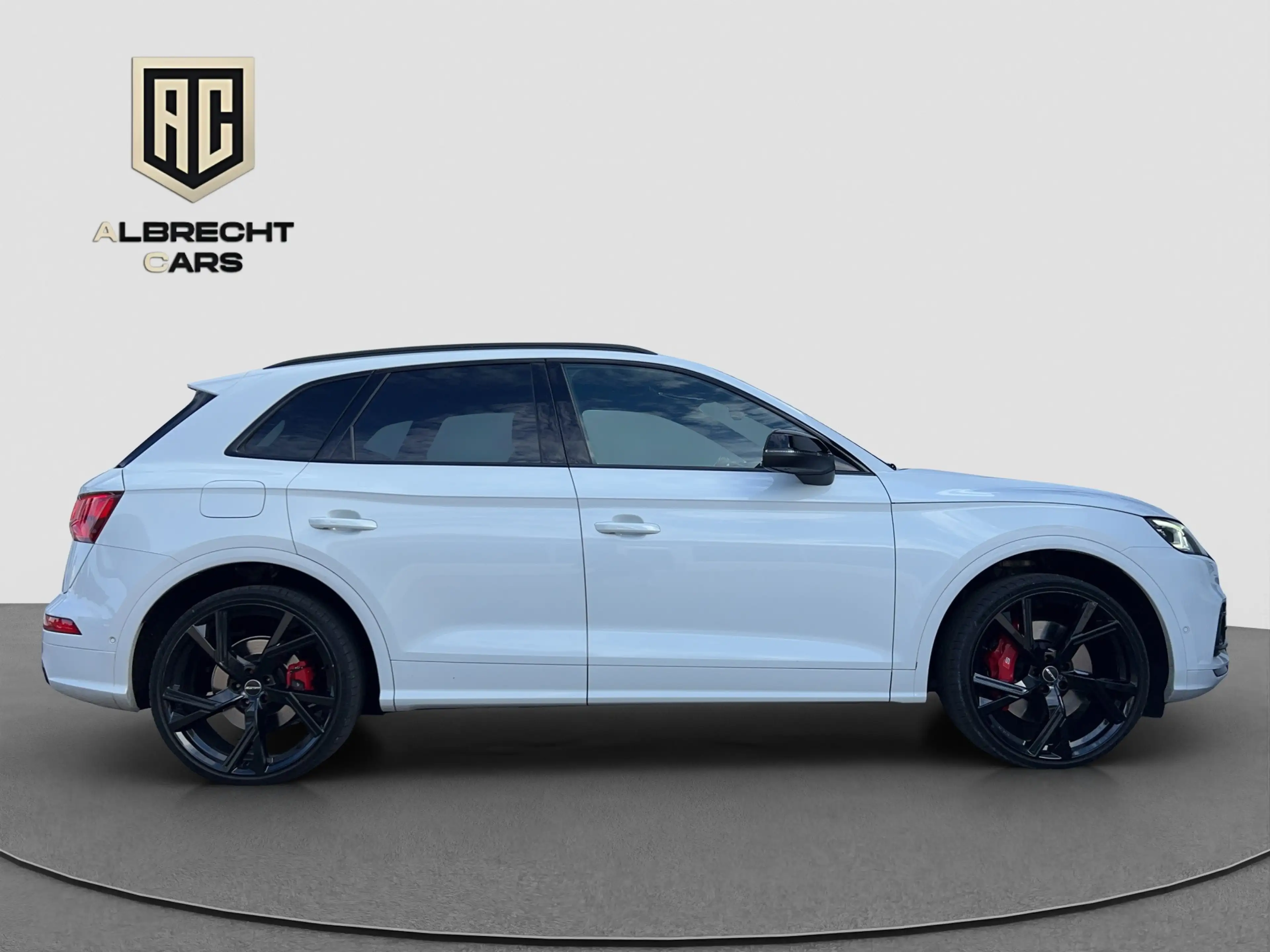 Audi SQ5 3.0 TDI quattro PANO HUD AHK LUFT MATRIX B&O LM22 — photo 4
