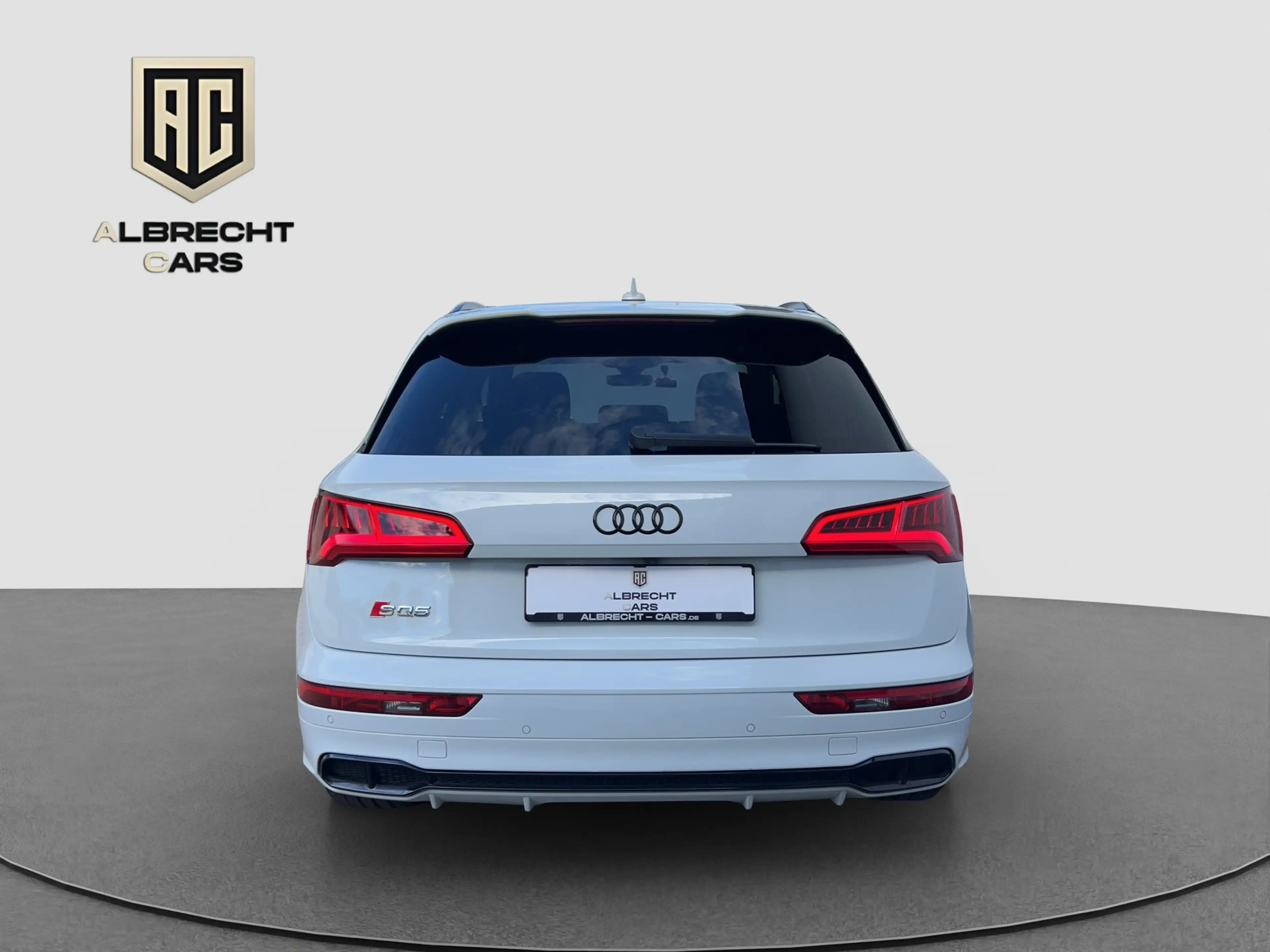 Audi SQ5 3.0 TDI quattro PANO HUD AHK LUFT MATRIX B&O LM22 — photo 6