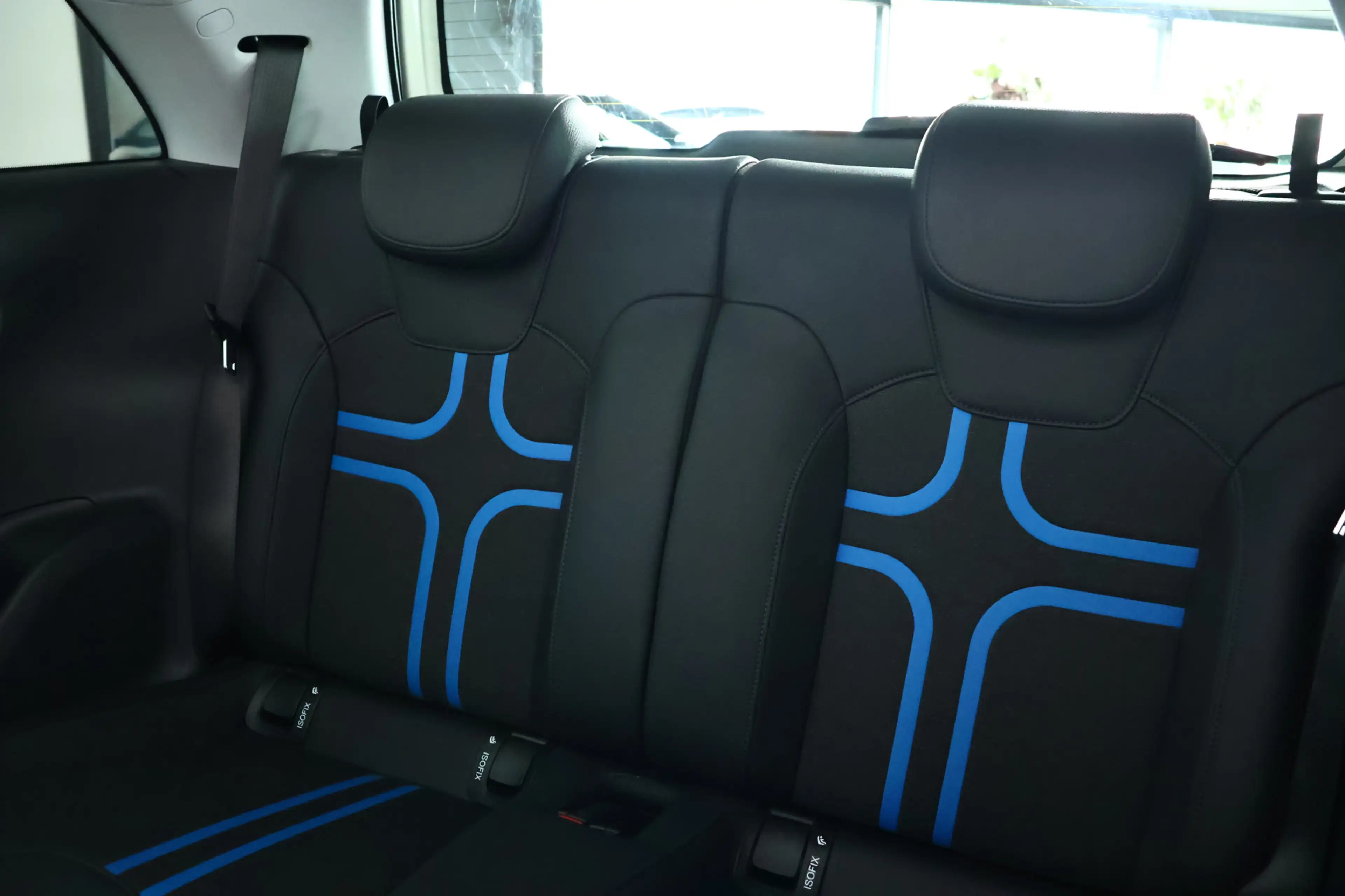 Opel Adam Open Air 1.0 Turbo Opendak / Cruisecontrol / CarPl — photo 13