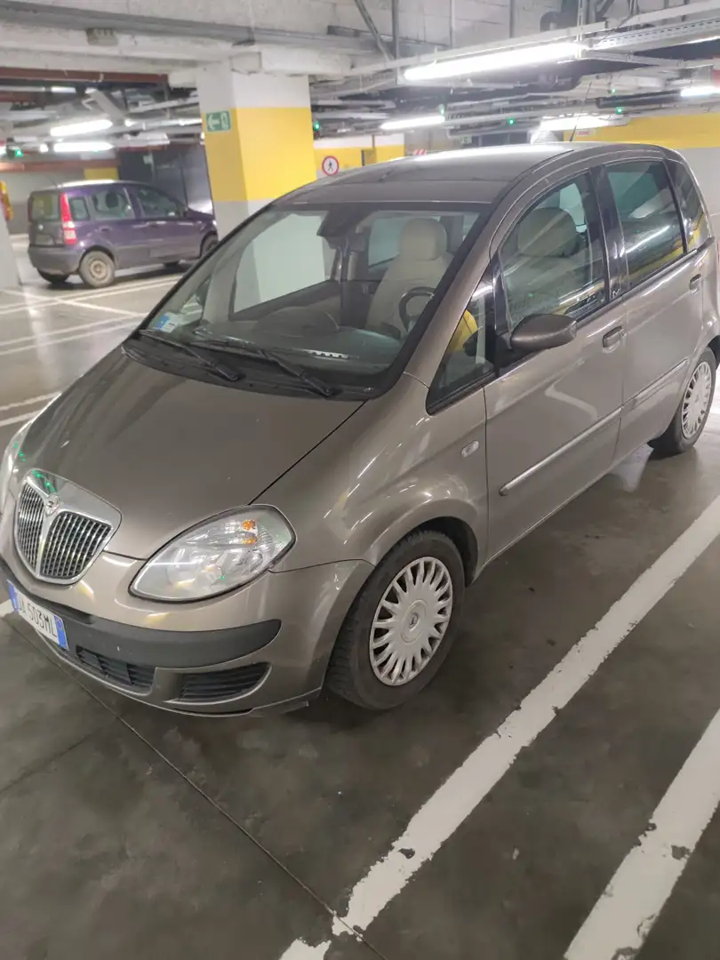 Lancia MUSA 1.4 16v Platino 6m - 1