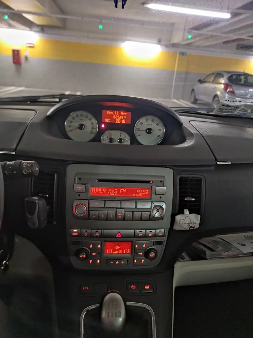 Lancia MUSA 1.4 16v Platino 6m - 2