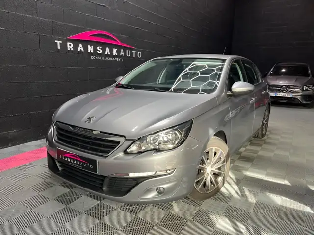 Peugeot 308 1.6 THP 125 ch BVM6 / EMBRAYAGE OK / 4 PNEUS OK