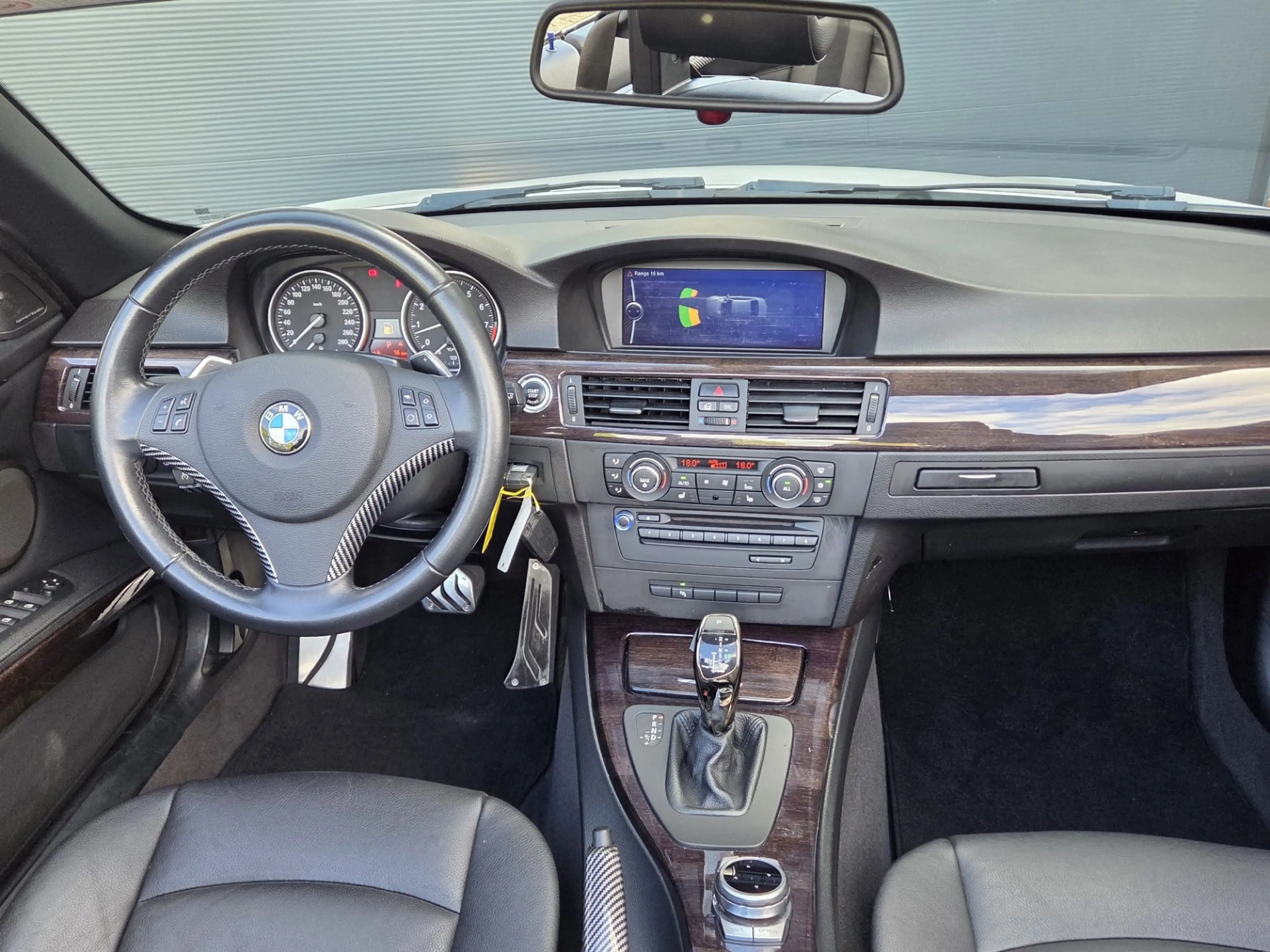 BMW 330 3-serie Cabrio 330i High Executive | Leer | Clima — photo 15
