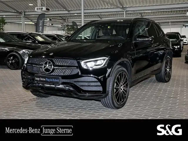 Mercedes-Benz GLC 300 e 4M AMG NIGHT+M-LED+PANO+KAMERA+TOTWINK