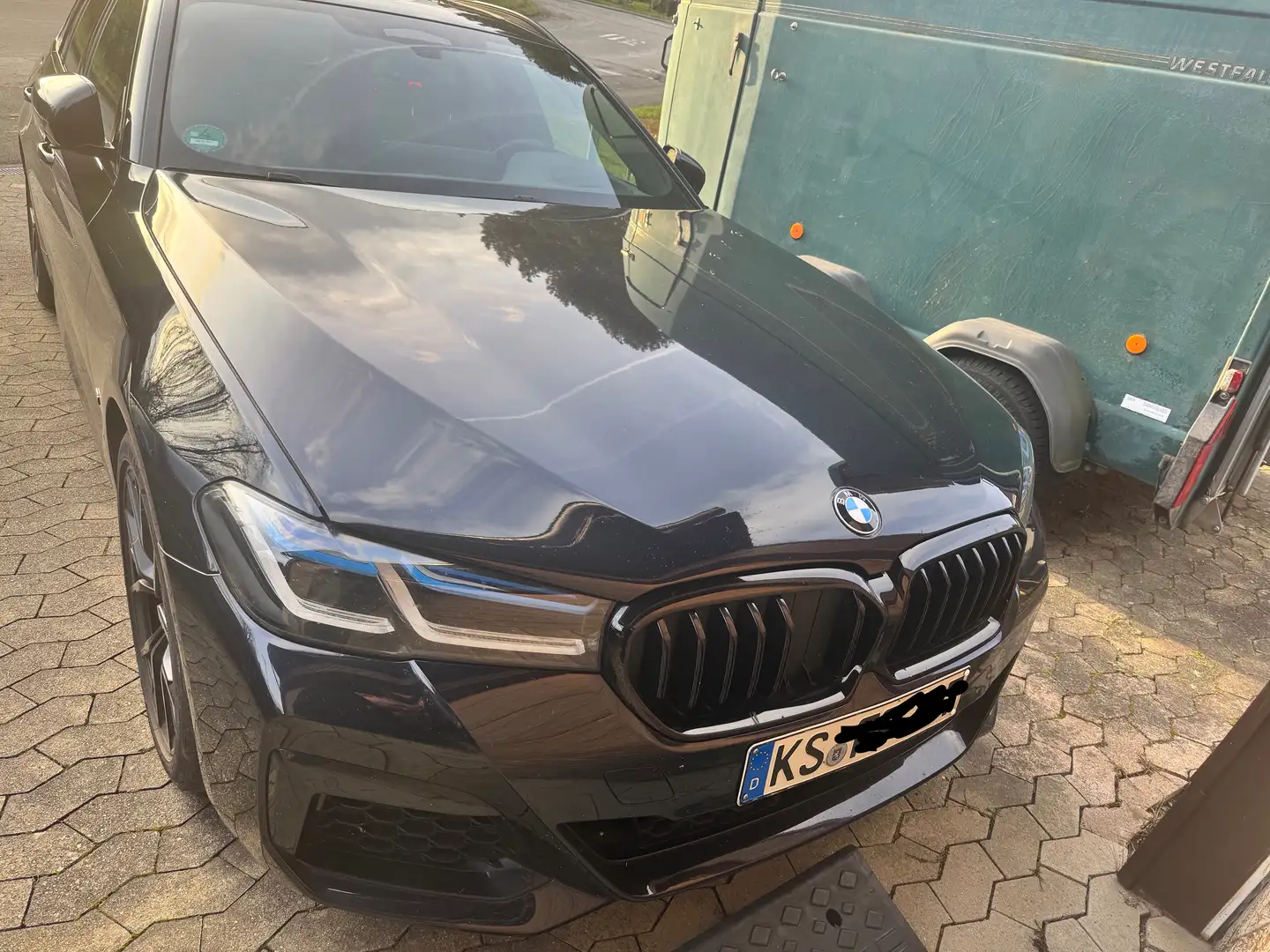 BMW 530 530d Touring Aut.M Sport Edition Schwarz - 1