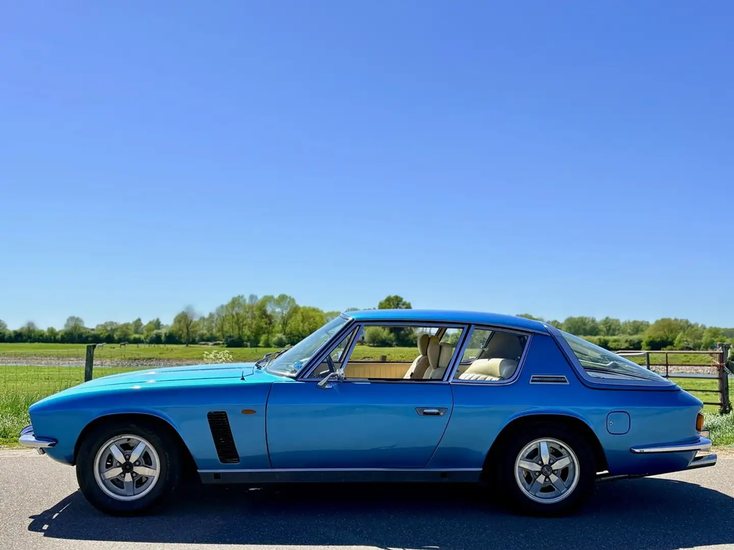 Jensen Interceptor 6.3 MK1 V8 Saloon Automaat Type 1, LPG Blau - 2