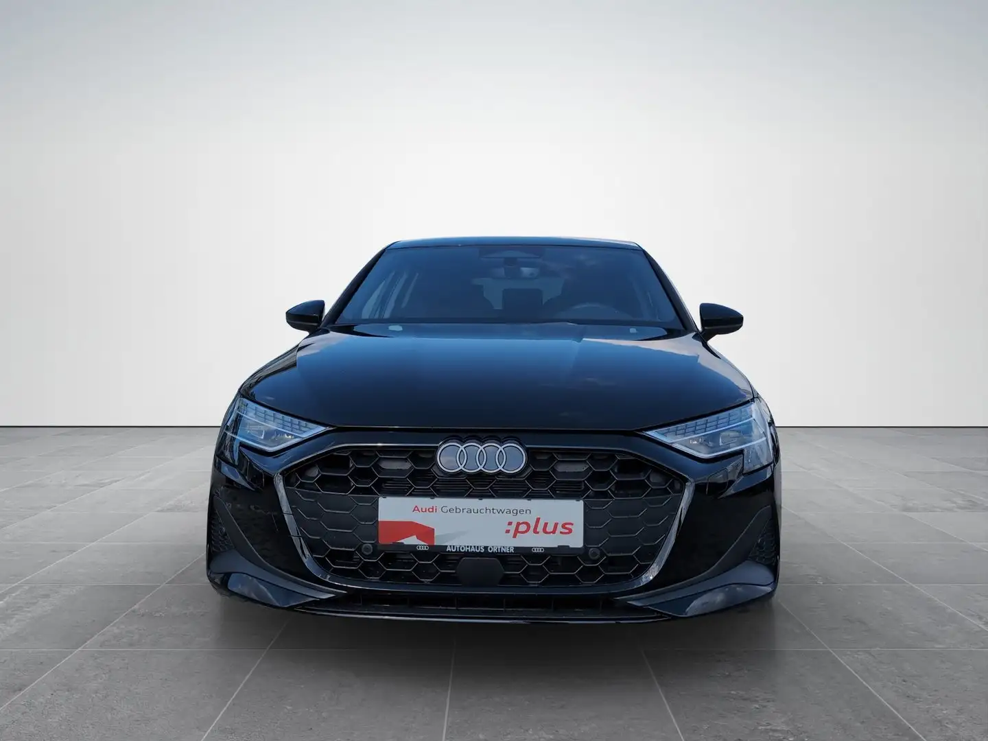 Audi A3 30 TDI Schwarz - 2