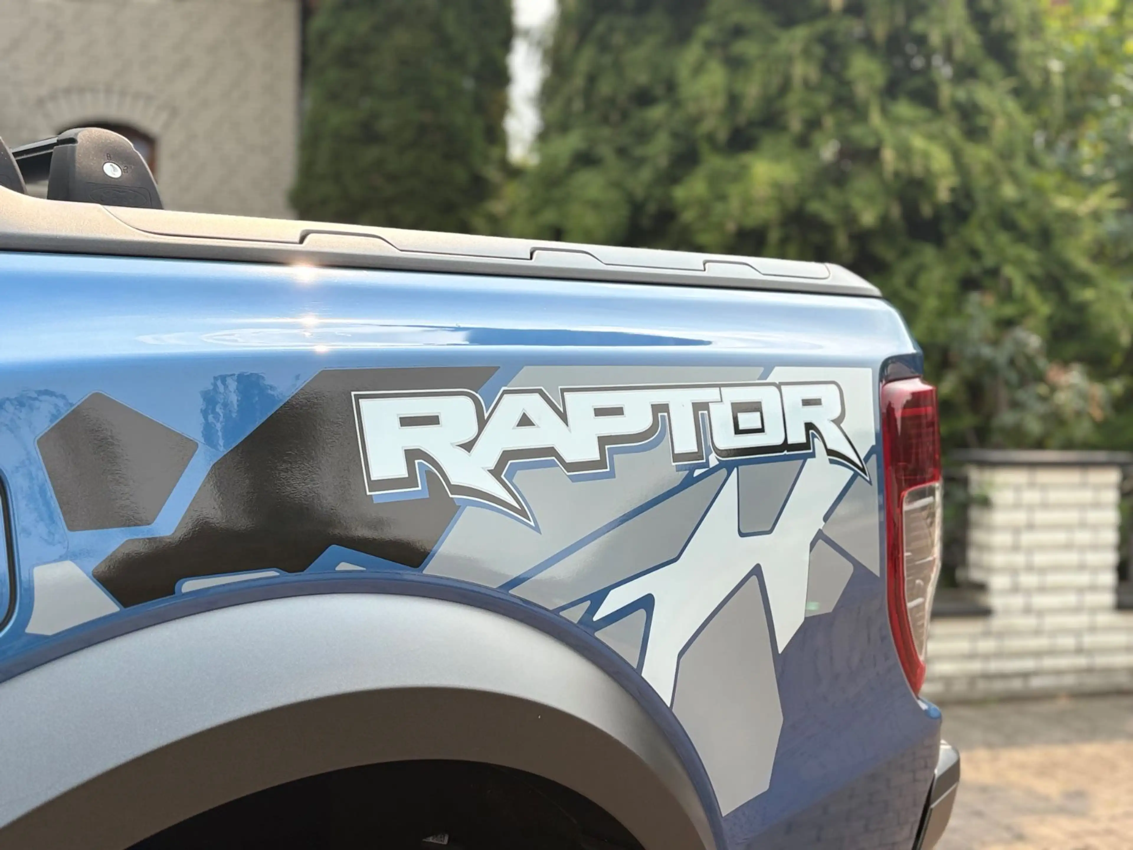 Ford Ranger Raptor 4x4Standheizung/1Hand/Gepflegt/Unfallfrei — photo 5
