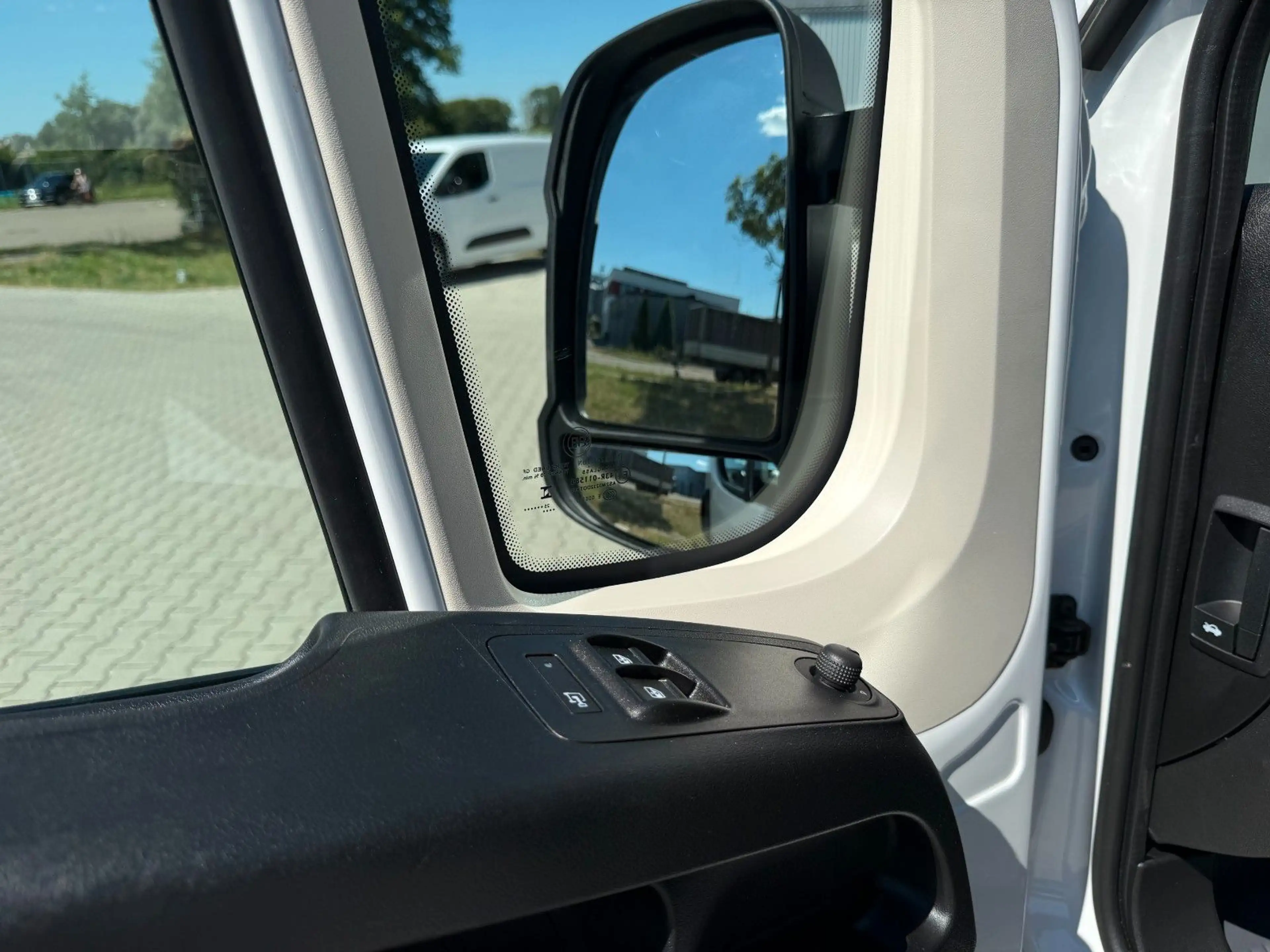 Citroen Jumper Kasten Hochraum 35 L2H2 BlueHDi 140 — photo 9