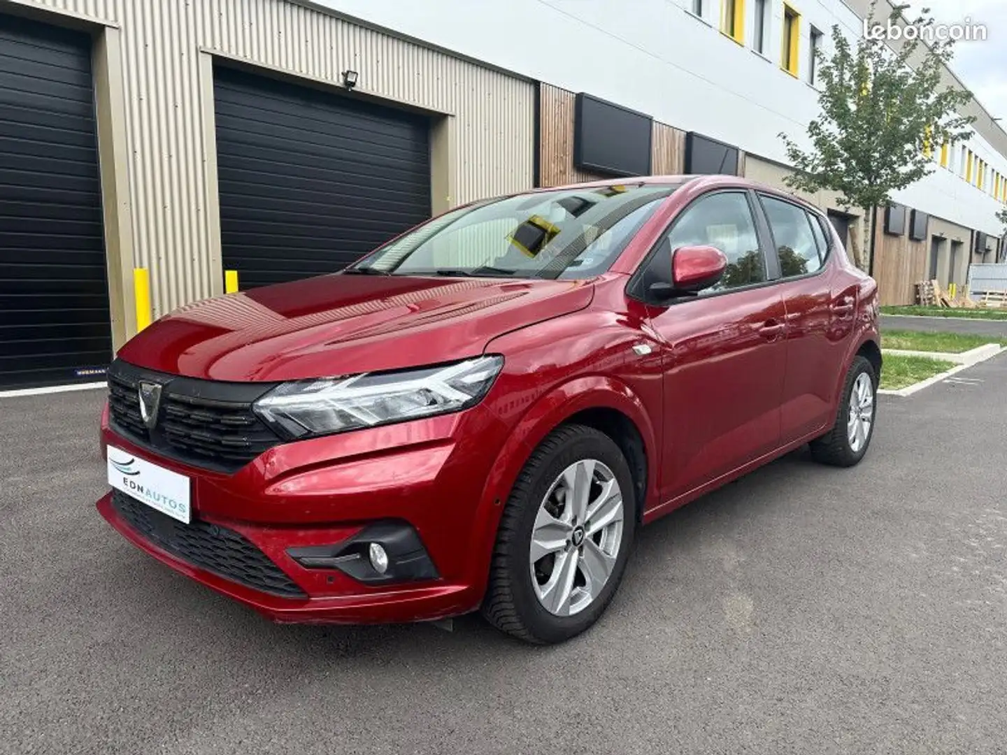 Dacia Sandero 1.0 ECO-G 100CH CONFORT 1ÈRE MAIN Rouge - 1