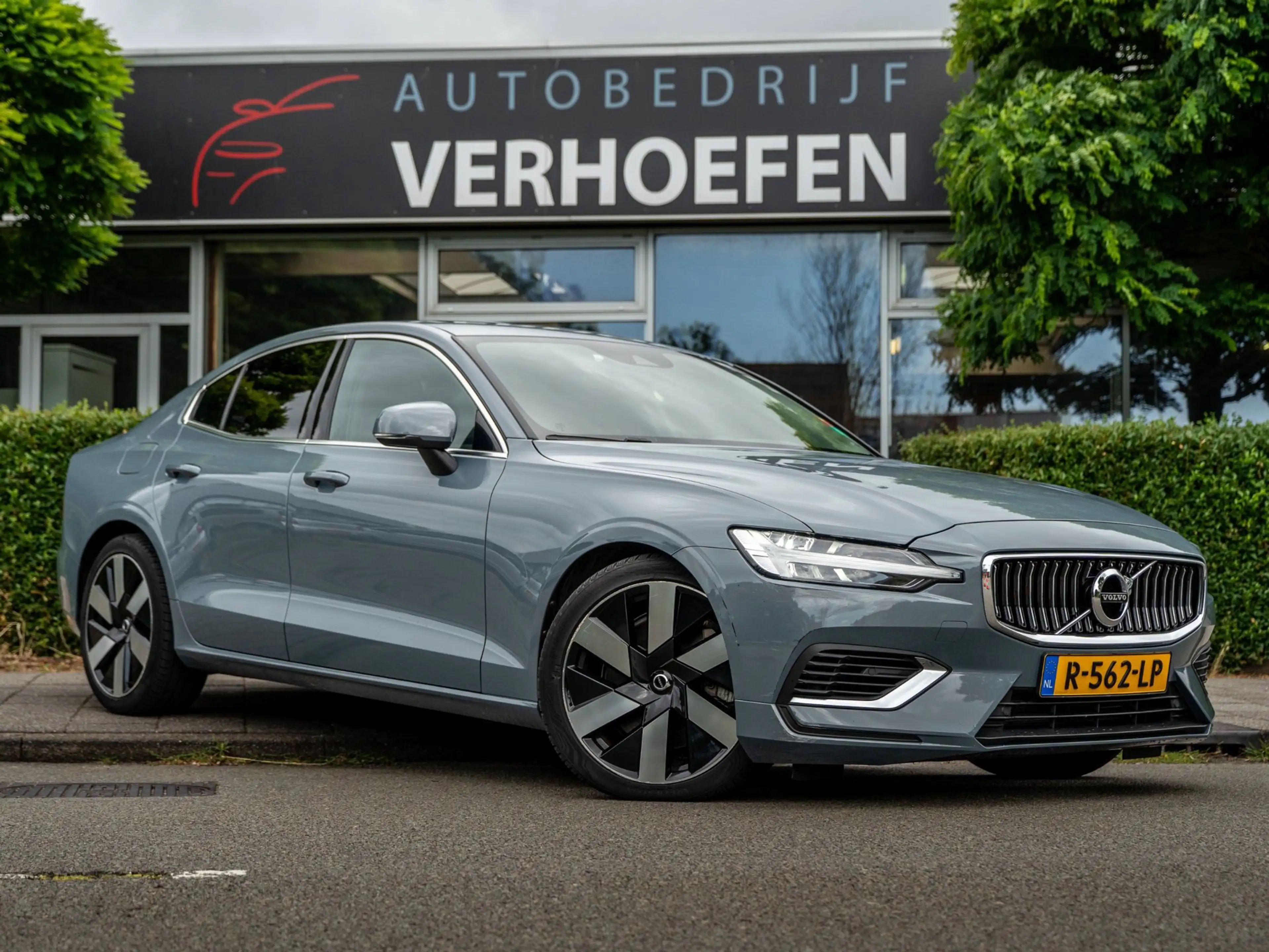 Volvo S60 2.0 Recharge T6 AWD Core - PARKEERCAMERA - AUTOMAA — photo 6