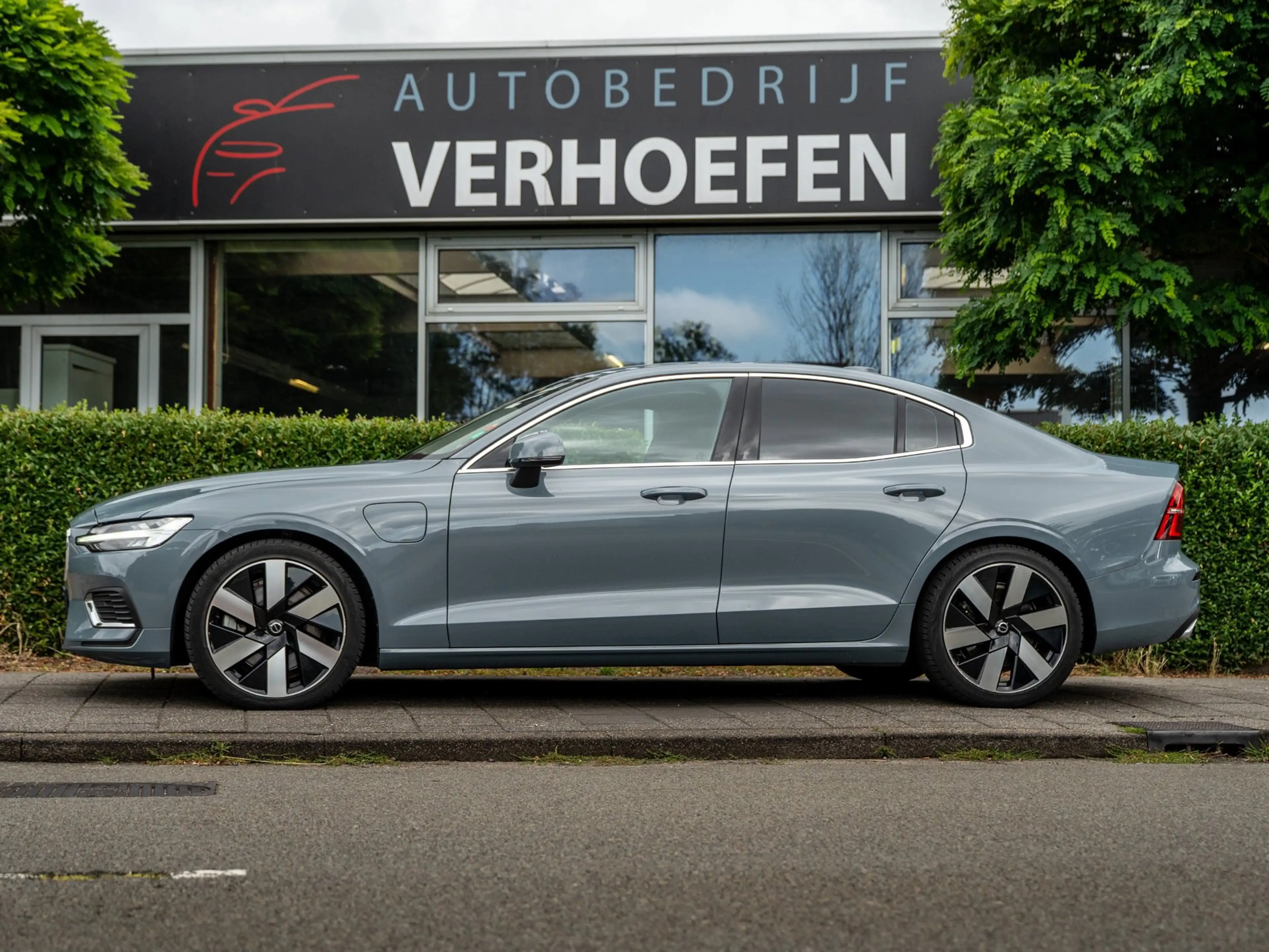 Volvo S60 2.0 Recharge T6 AWD Core - PARKEERCAMERA - AUTOMAA — photo 12