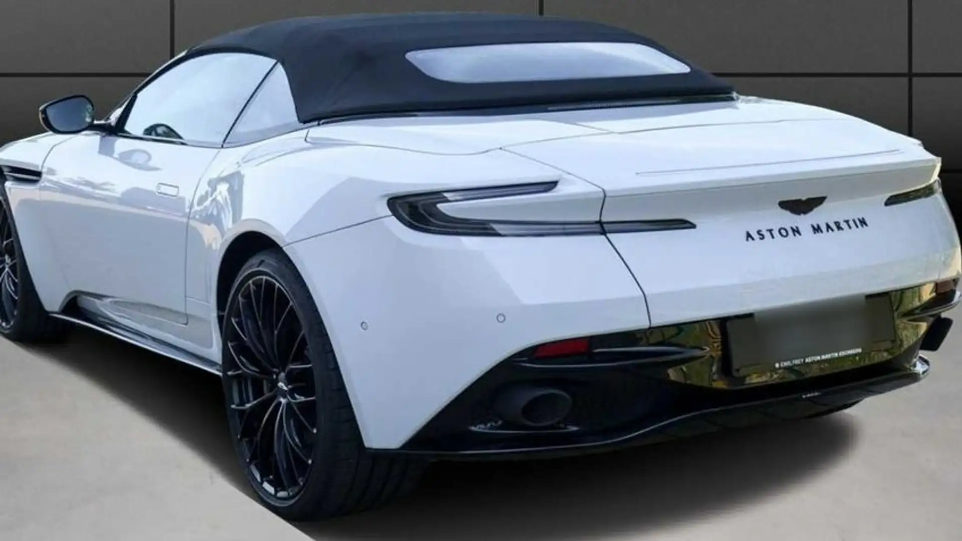 Aston Martin DB11 Volante 4.0 510 Weiß - 1