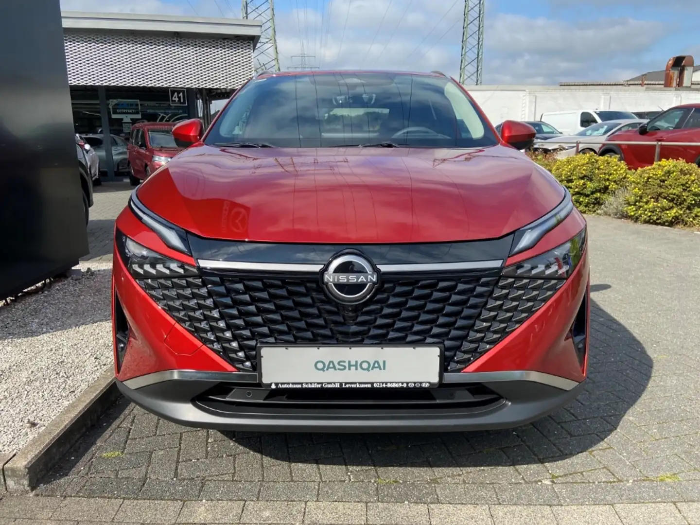 Nissan Qashqai N-CONNECTA 1.3 DIG-T MHEV 140PS MT Winter-P Kom-P Rouge - 2