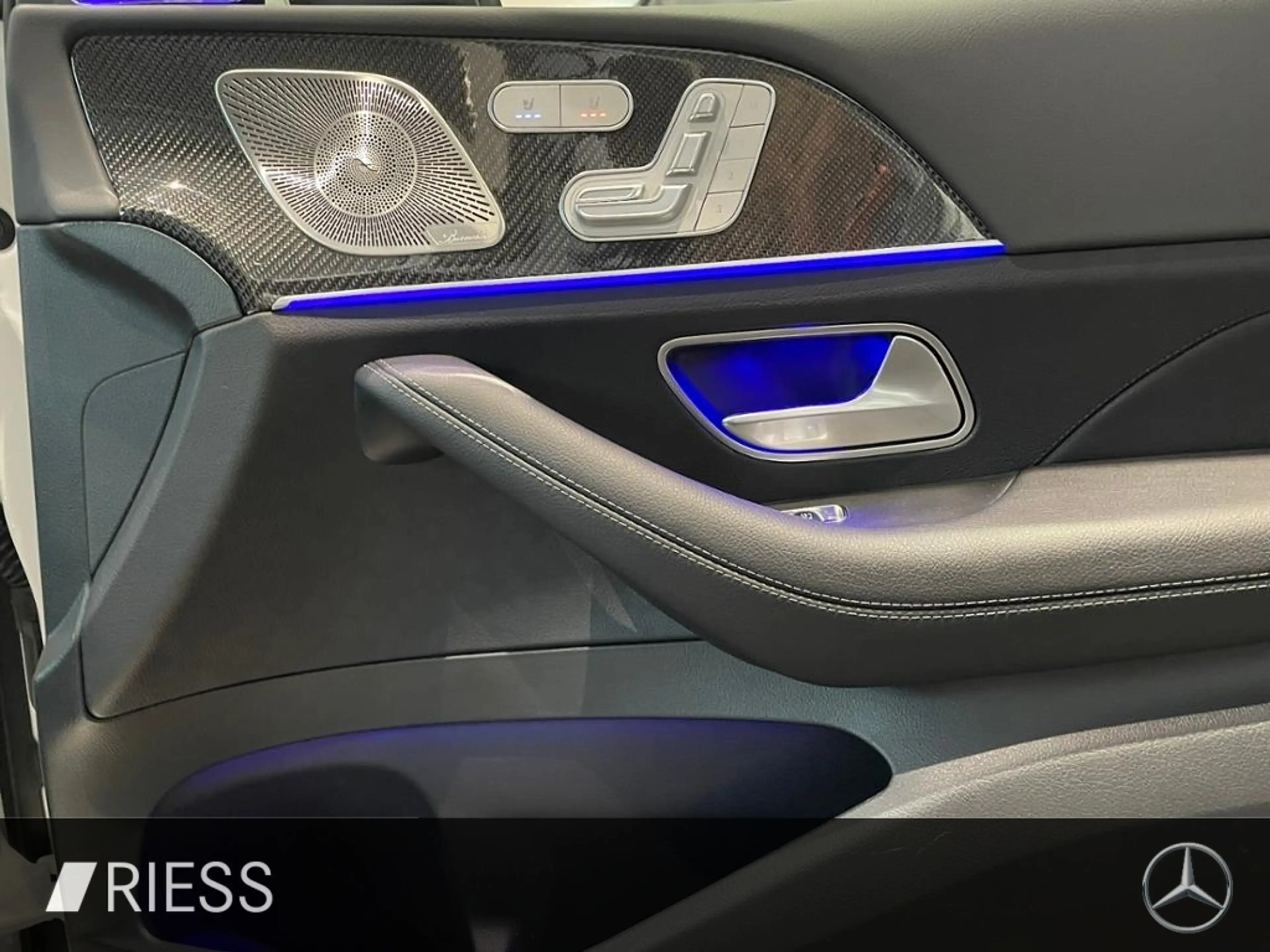 Mercedes-Benz GLS 580 AMG+PANO+HUD+STDHZG+AIRM+KEYL+MULTIBEAM+ — photo 13