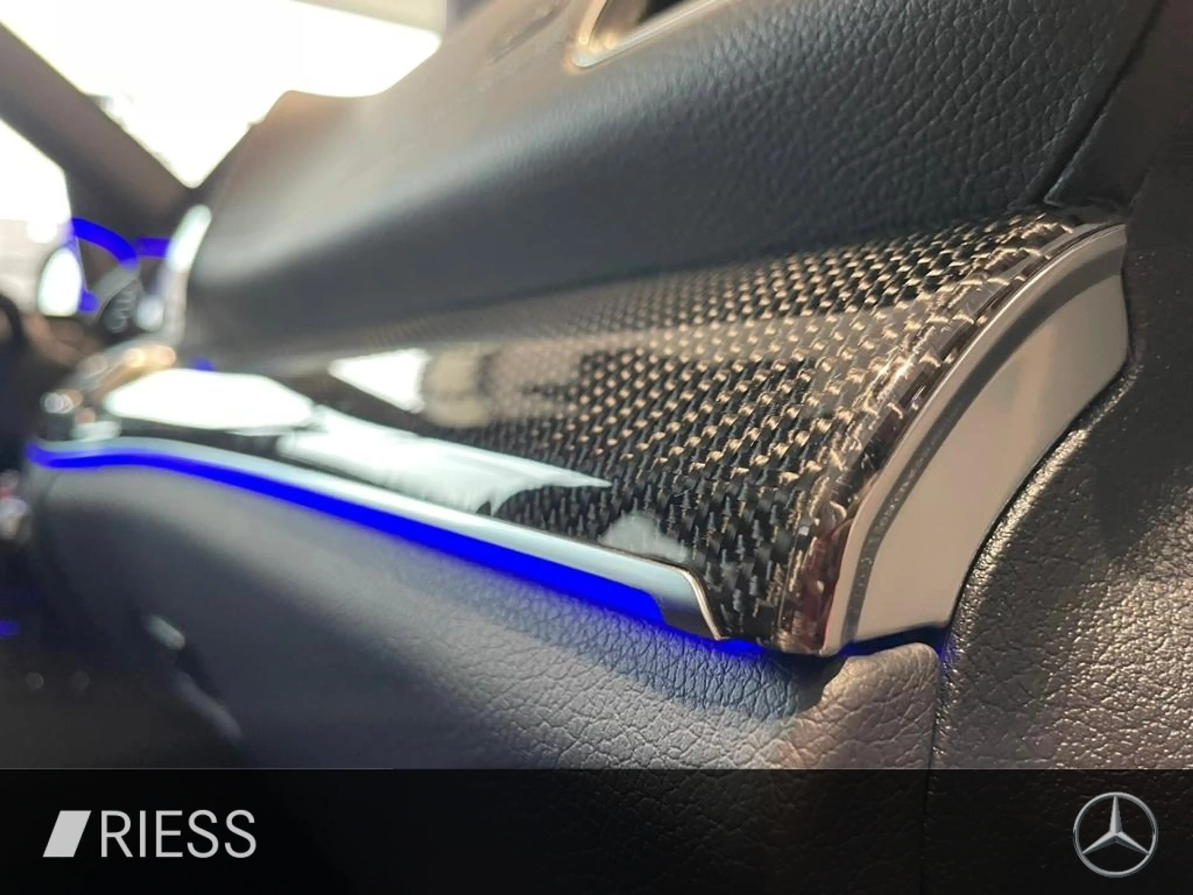 Mercedes-Benz GLS 580 AMG+PANO+HUD+STDHZG+AIRM+KEYL+MULTIBEAM+ — photo 12