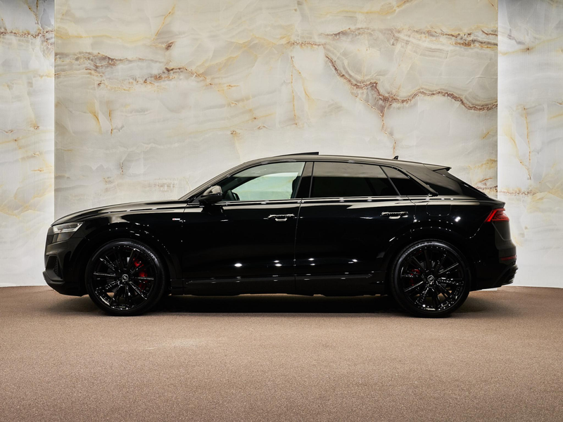 Audi Q8 55 TFSI e Quattro Pro Line S , pano, carbon, B&O, — photo 2