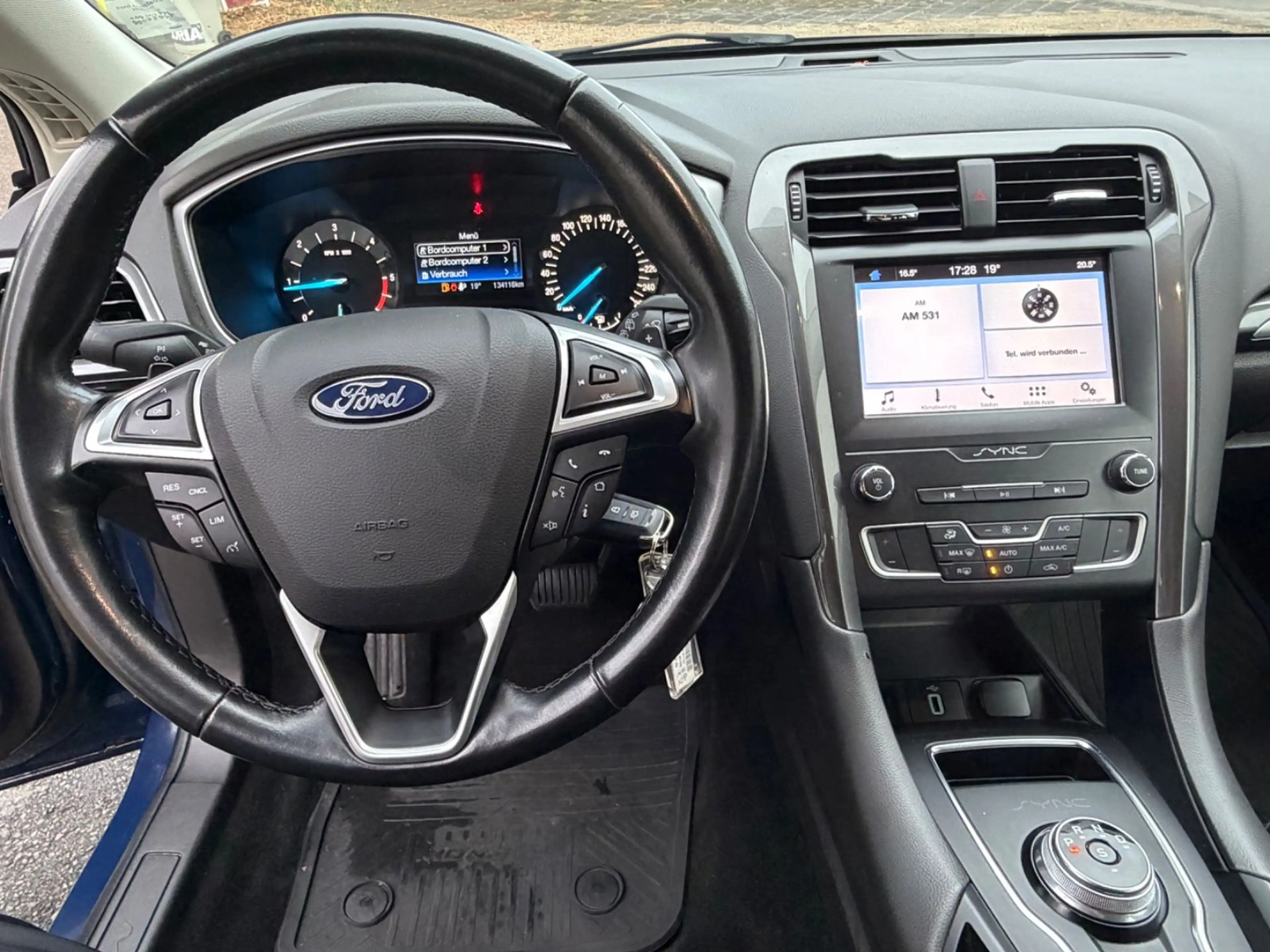 Ford Mondeo 2.0 TDCI Turnier Trend / 1. Hand — photo 7