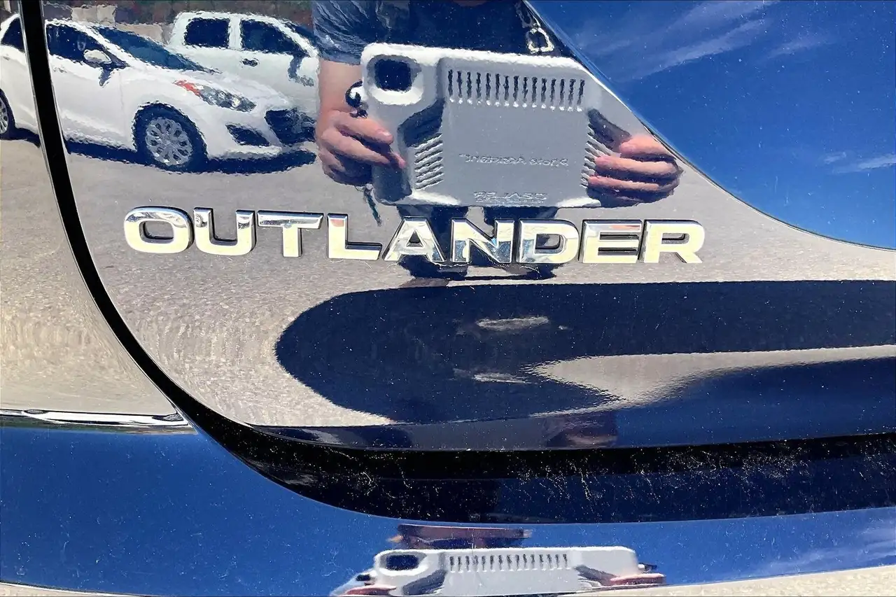 Mitsubishi Outlander fotografie Mitsubishi Outlander