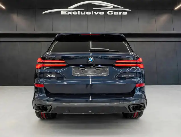 BMW X5 view 7