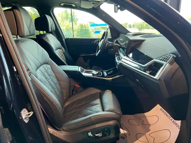 BMW X5 X5 view 13
