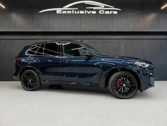BMW X5 view 5