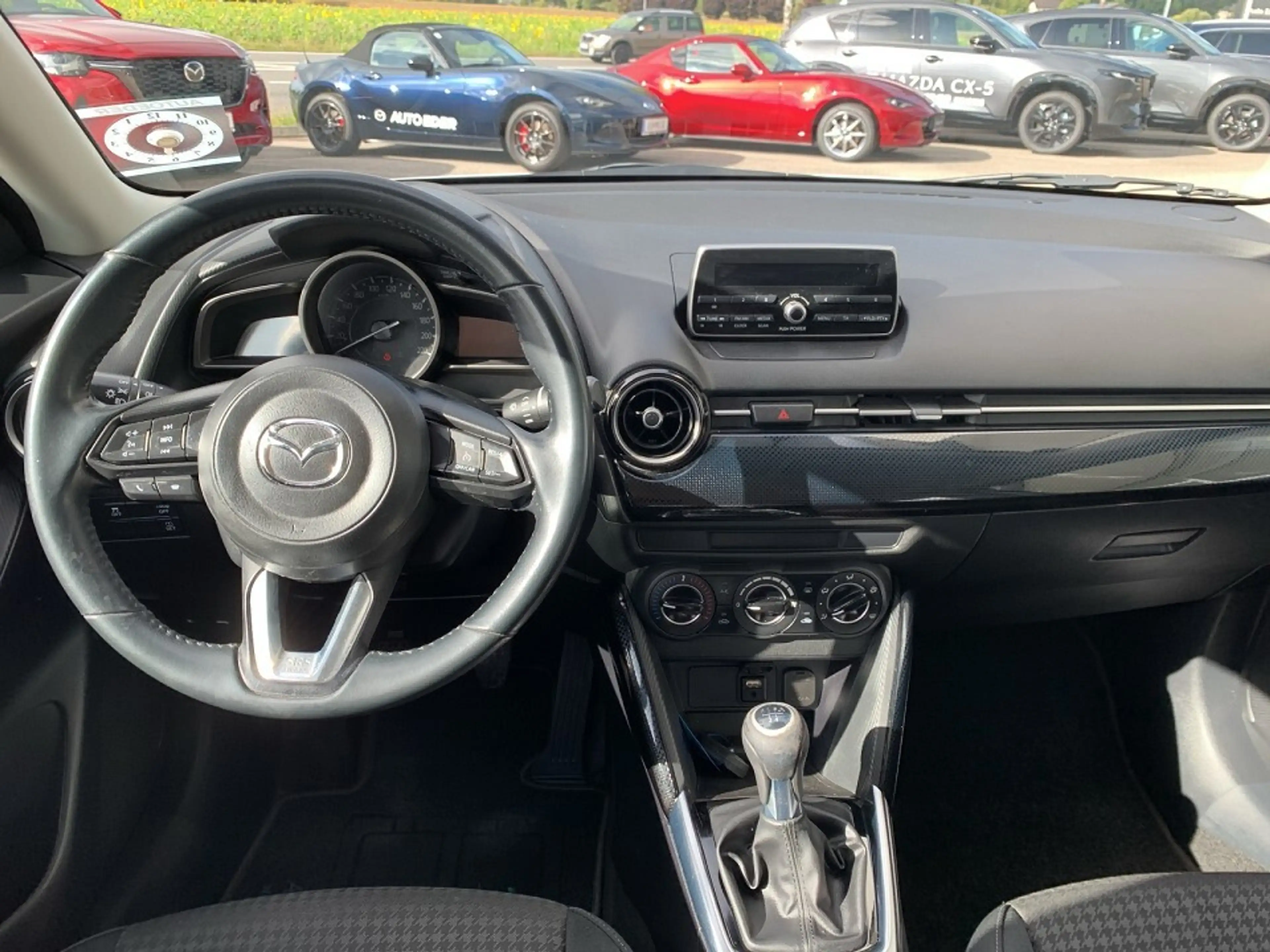 Mazda 2 Mazda2 G75 Challenge — photo 7