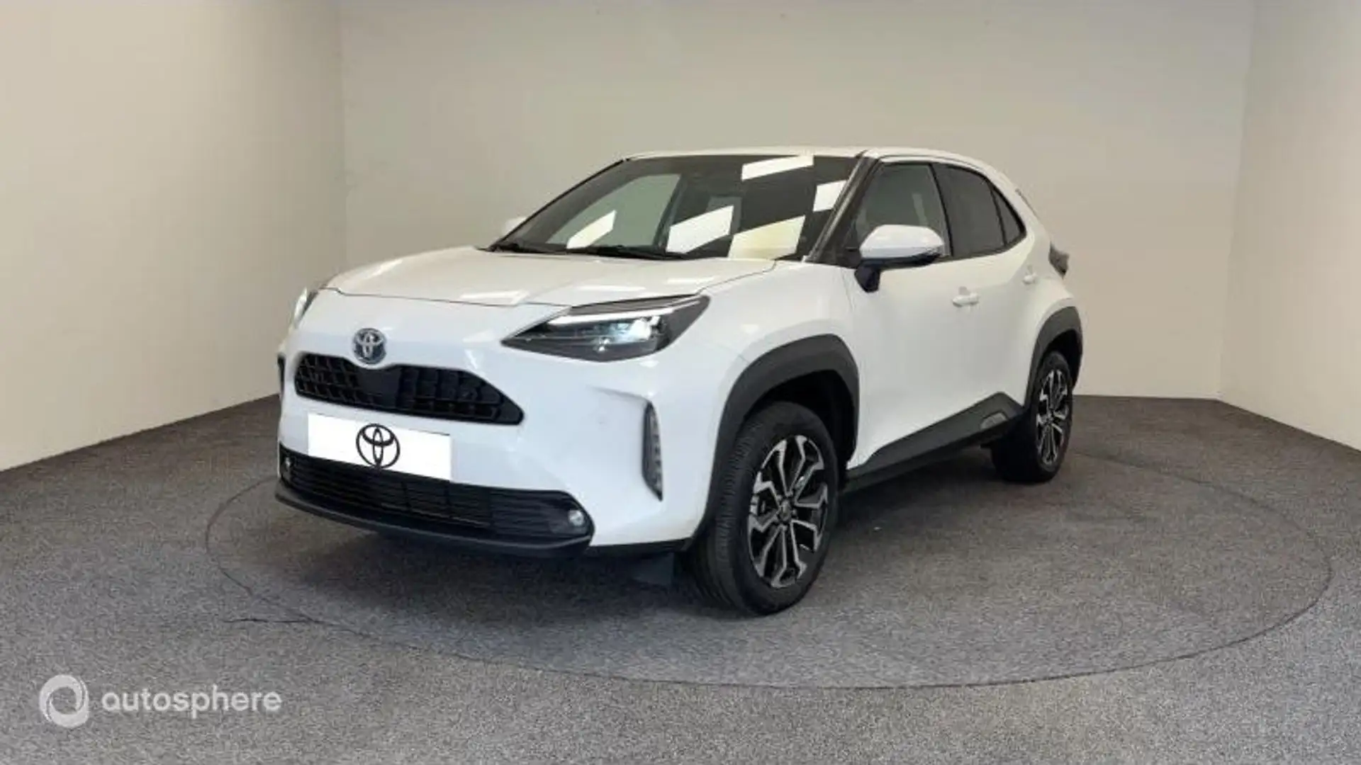 Toyota Yaris Cross 116h Design MY22 - 1