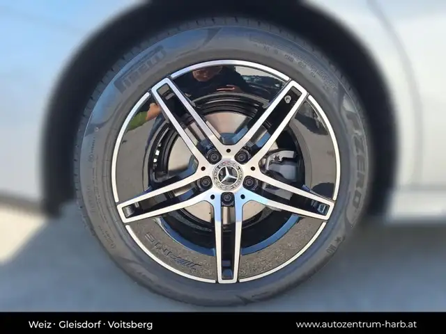 Mercedes-Benz E 220 d 4matic Ansicht 15