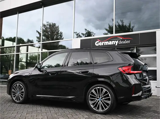 BMW X1 view 13