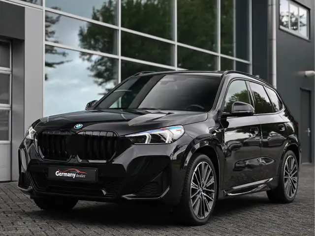 BMW X1 view 14