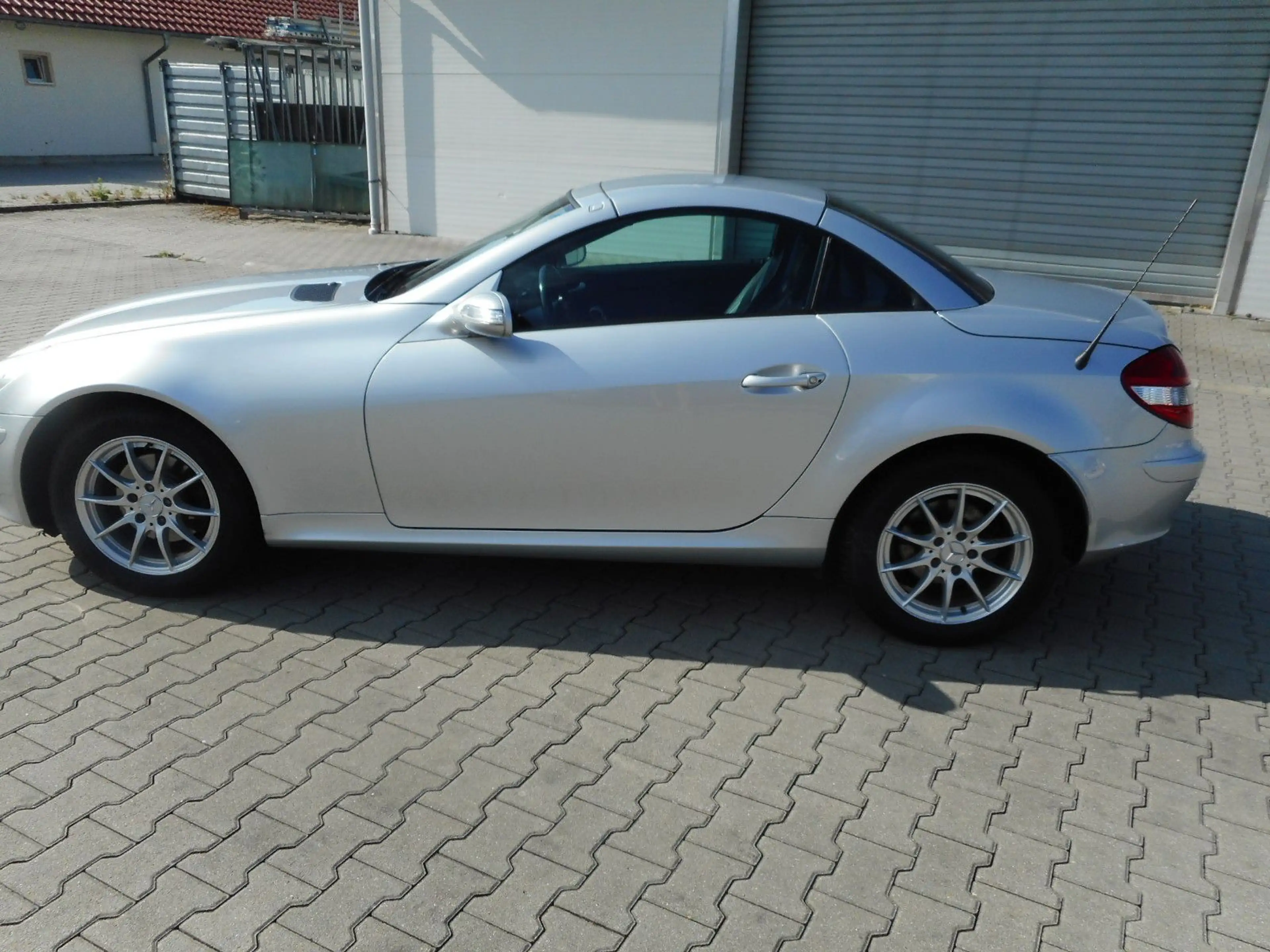 Mercedes-Benz SLK 200 K Roadster Leder Airscarf  HU 08/2027 — photo 8