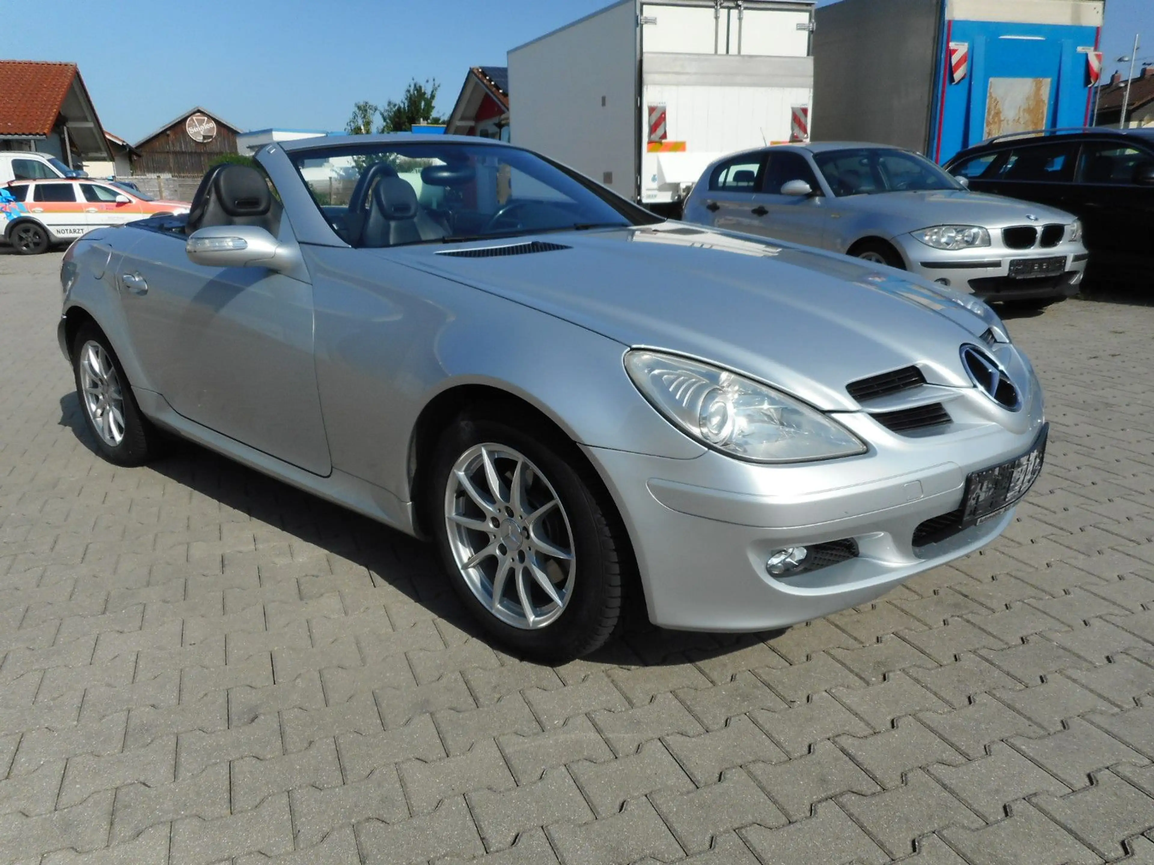 Mercedes-Benz SLK 200 K Roadster Leder Airscarf  HU 08/2027 — photo 2