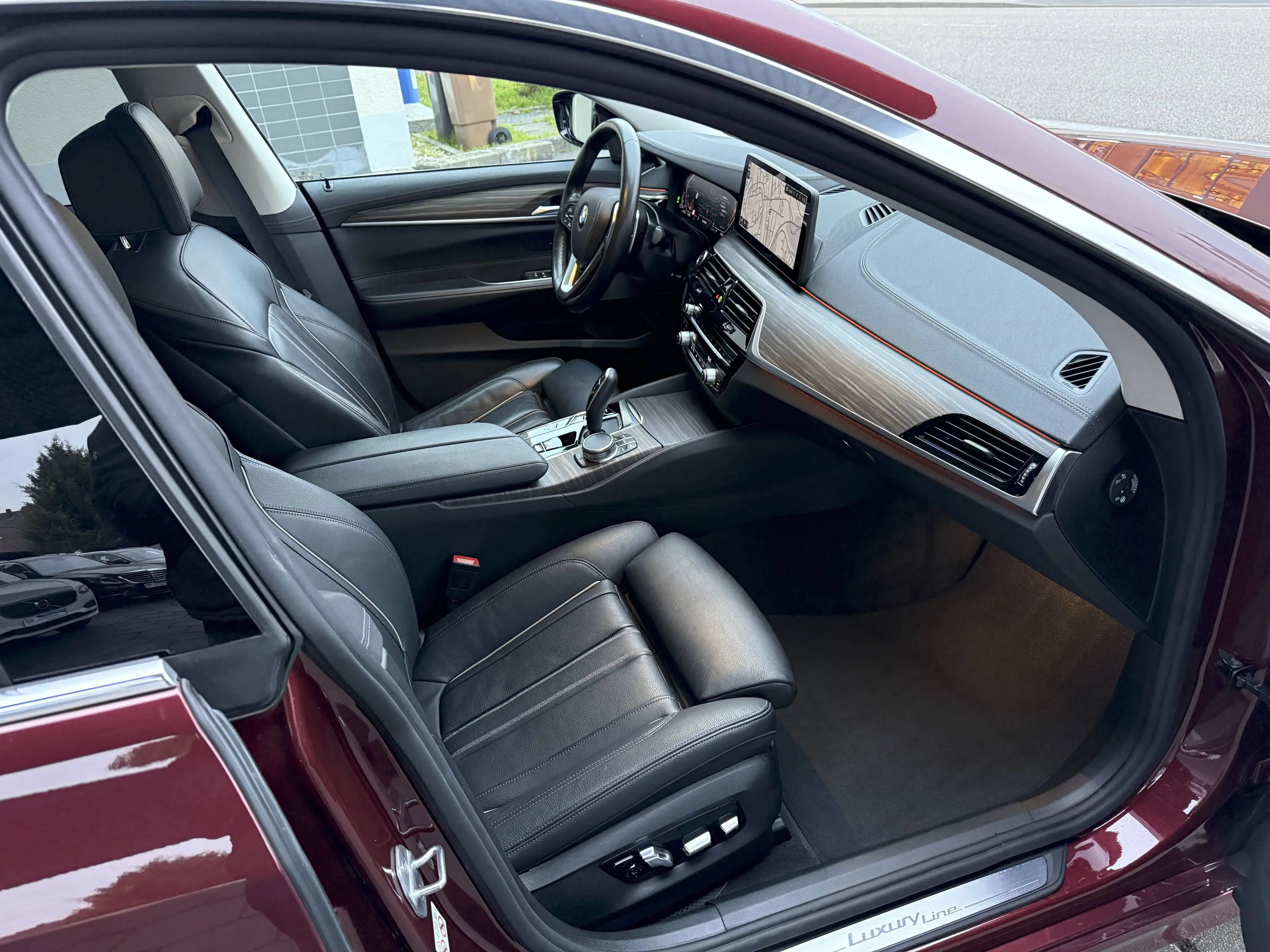 BMW 620 620 d Luxury Line — photo 10