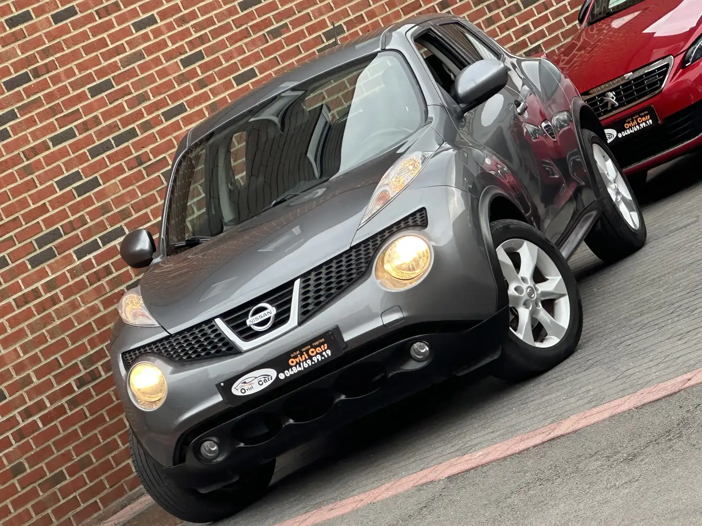 Nissan Juke // TEKNA // 1ERE PROPRIÉTÉ // Grijs - 1