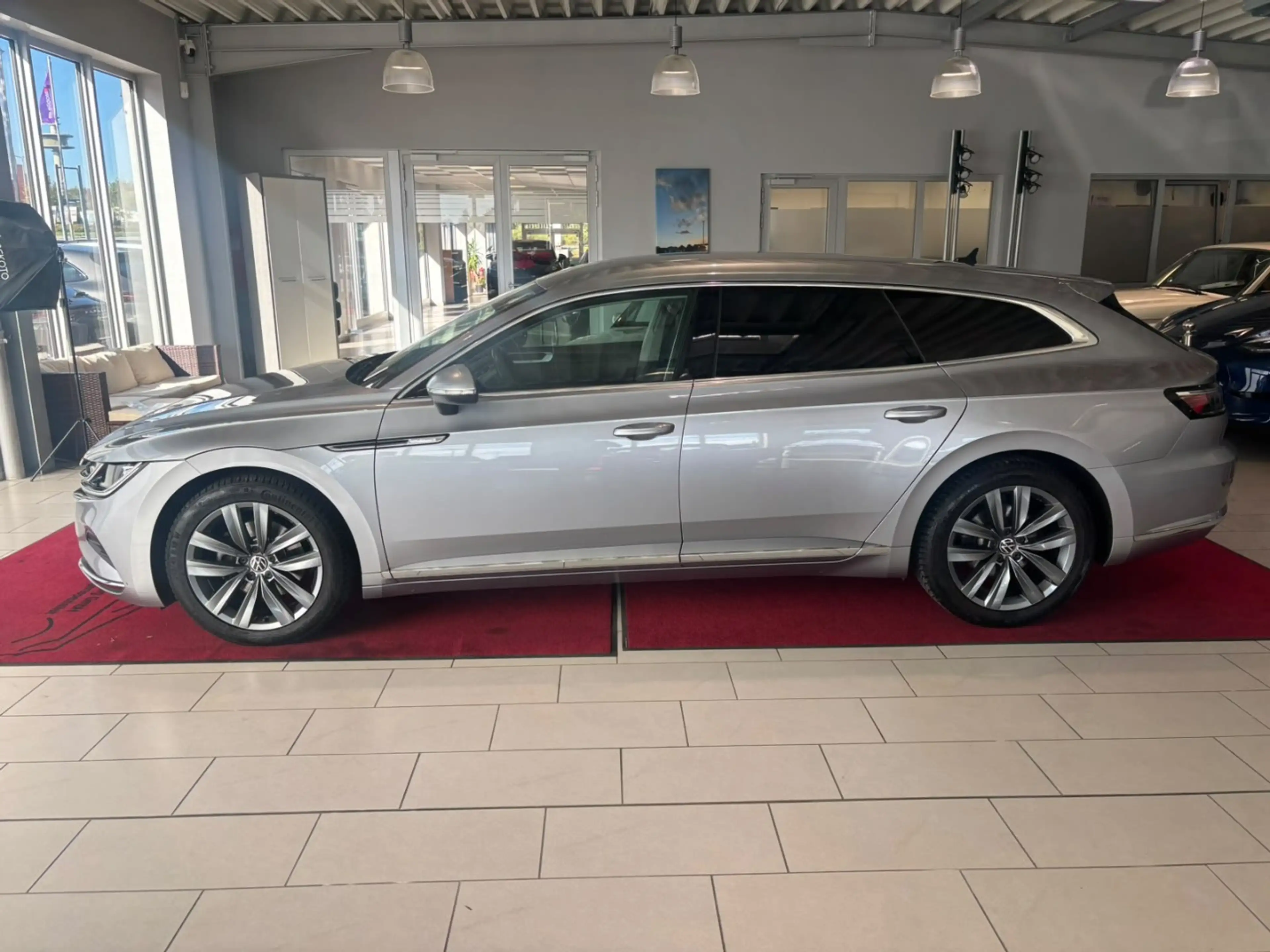 Volkswagen Arteon Shooting Brake Elegance — photo 3