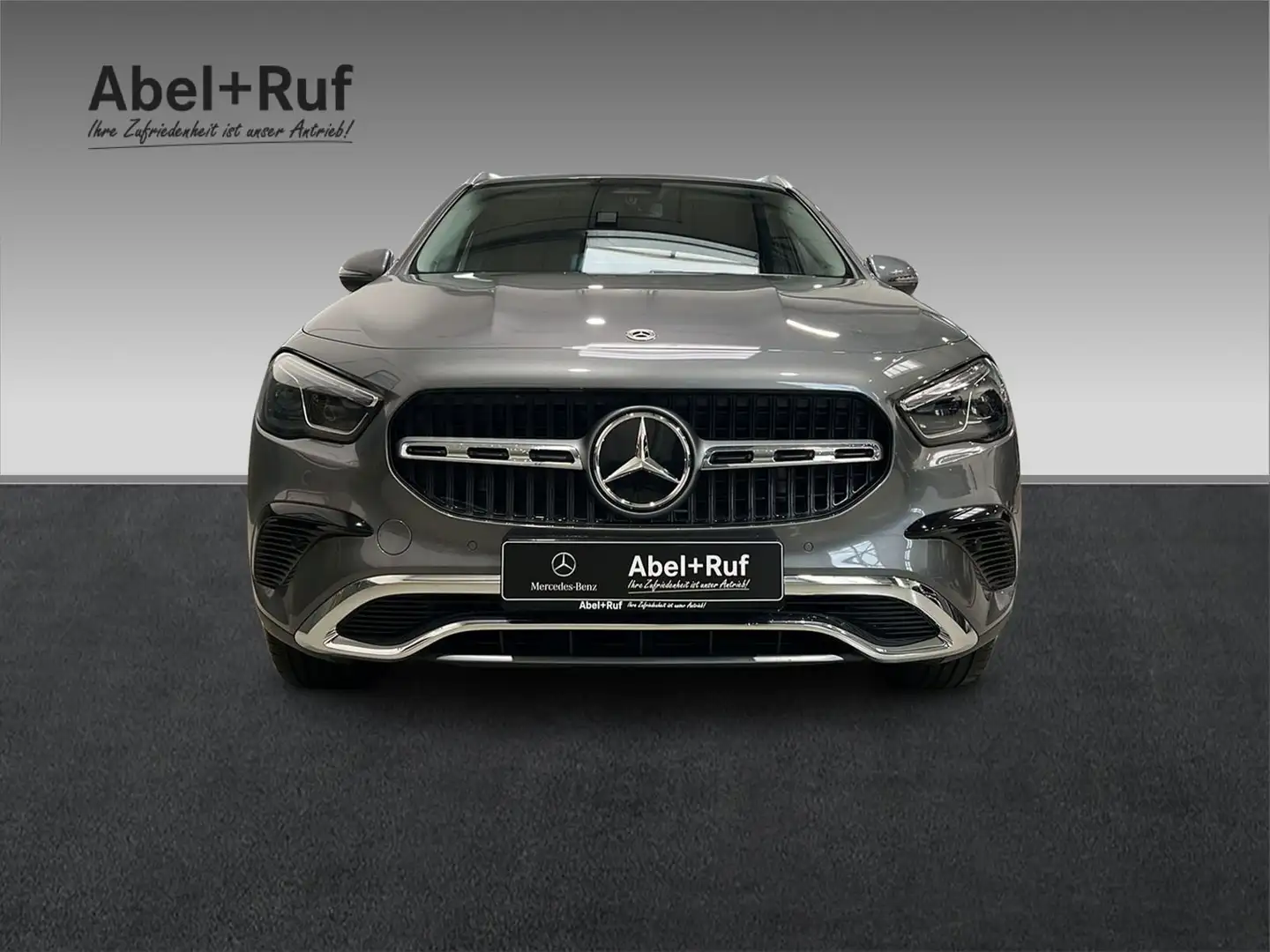 Mercedes-Benz GLA 200 d PROGRESSIVE+MBUX+DIST+MULTI+Kamera+AHK Grey - 2