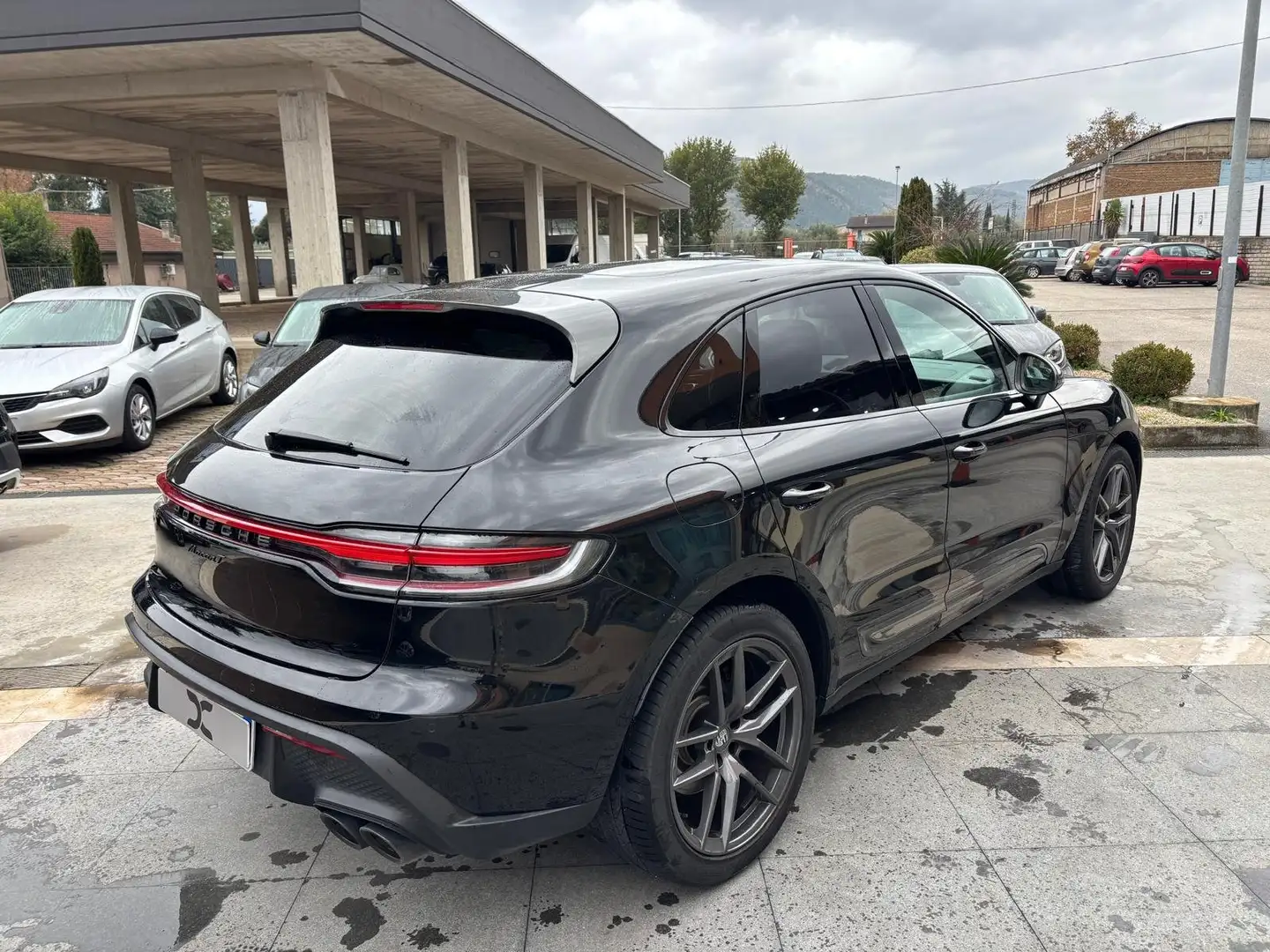 Porsche Macan 2.0 T 265cv "Allestimento esclusivo" Full!! Nero - 1