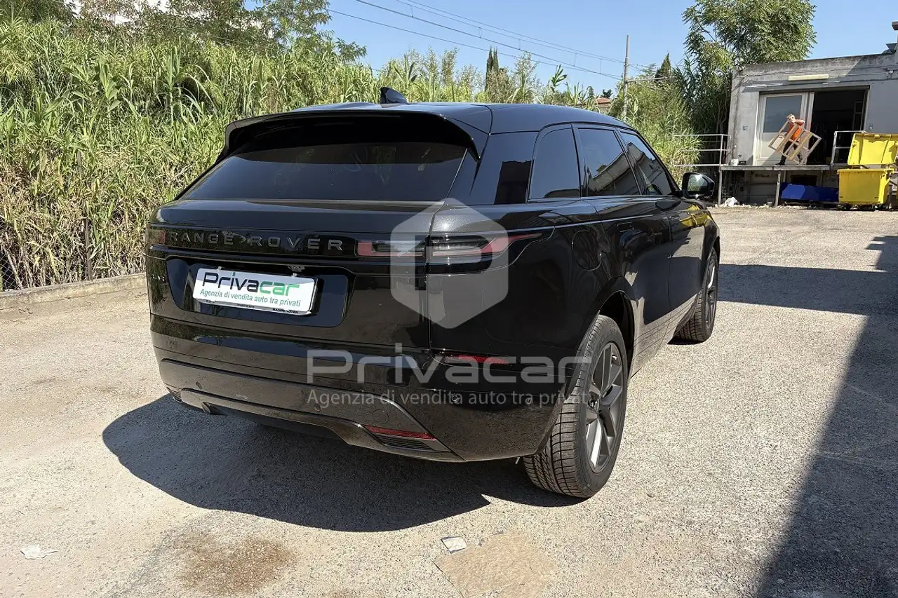 Land Rover Range Rover Velar 2026