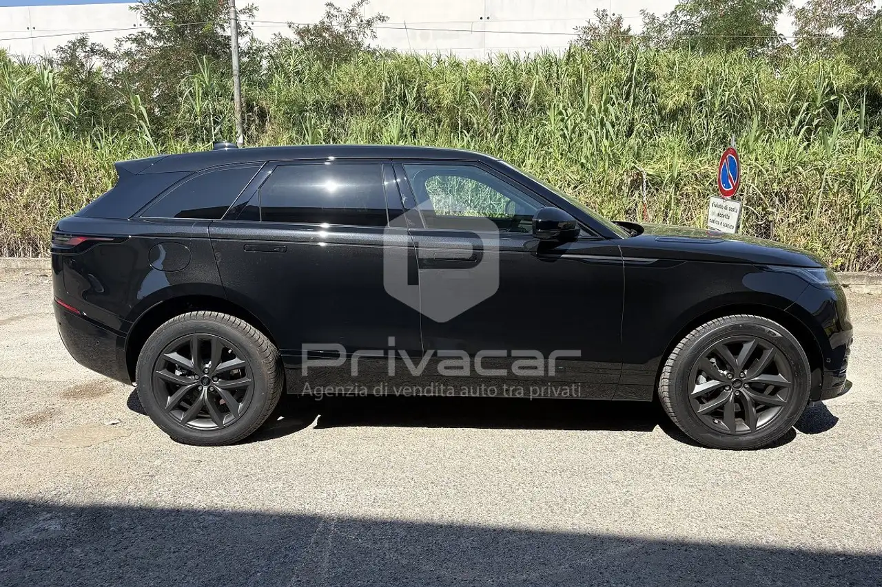 Land Rover Range Rover Velar 2026