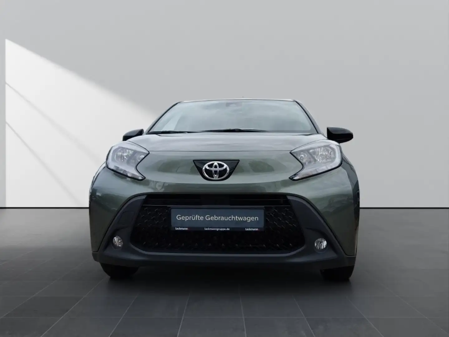 Toyota Aygo X 1.0 Pulse *Kamera*Toyota Safety-Sense* Grün - 2