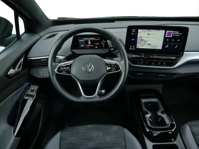 Volkswagen ID.4 view 8