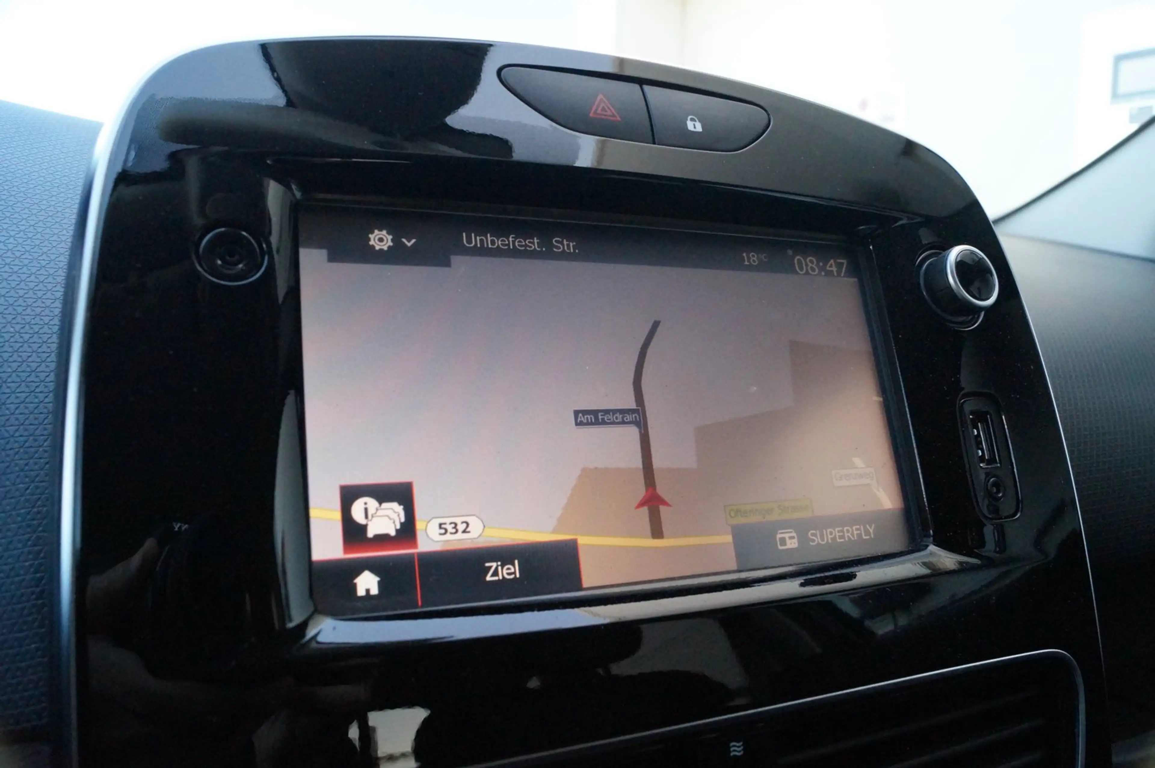Renault Clio Grandtour Energy TCe 90 Intens — photo 15
