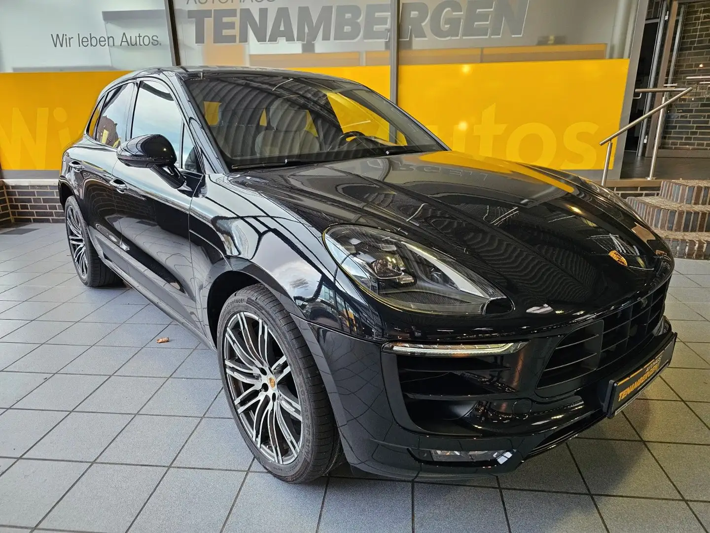 Porsche Macan S Diesel Panorama LED TV Luftfederung AHK Schwarz - 2