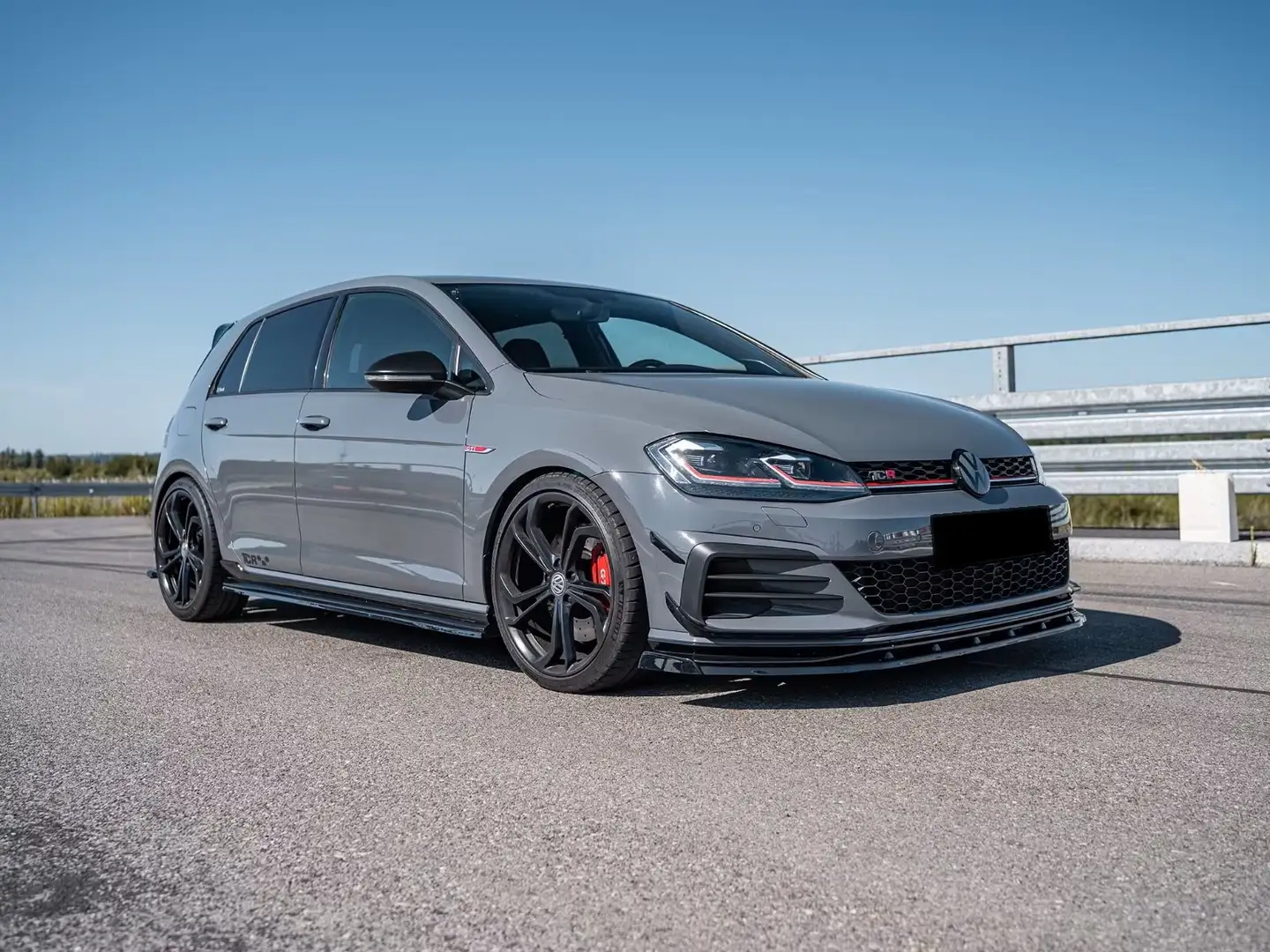 Volkswagen Golf GTI Golf GTI TCR 2,0 TSI DSG GTI TCR Grau - 2
