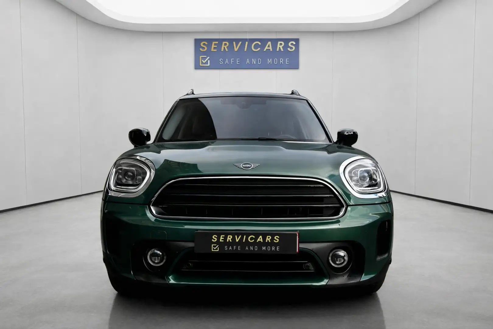 MINI Cooper Countryman 1.5A Cooper / Carplay / Pano / GAR 12 MOIS Grün - 2