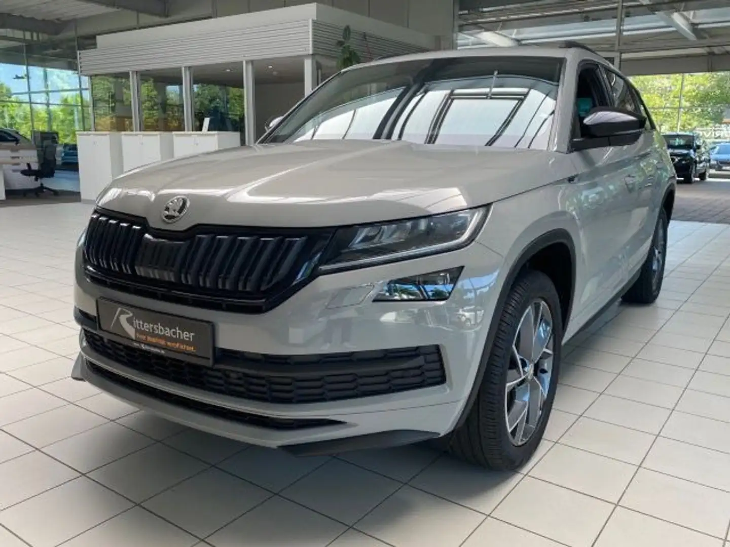 Skoda Kodiaq Sportline 2.0 TDI DSG Navi Kamera Canton Gris - 2
