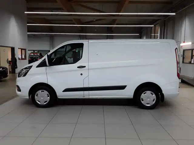 Ford Transit view 6