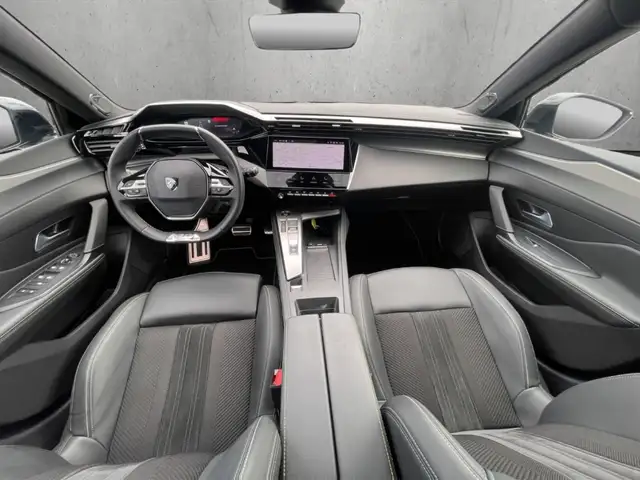 Peugeot 308 view 12